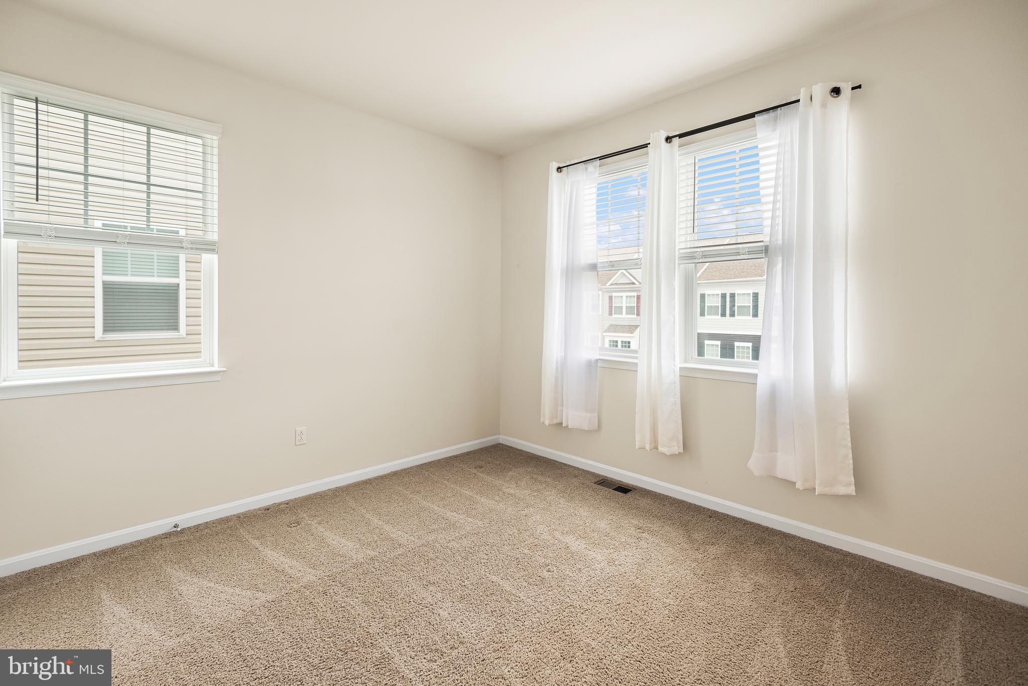 PARKSIDE - Residential Lease