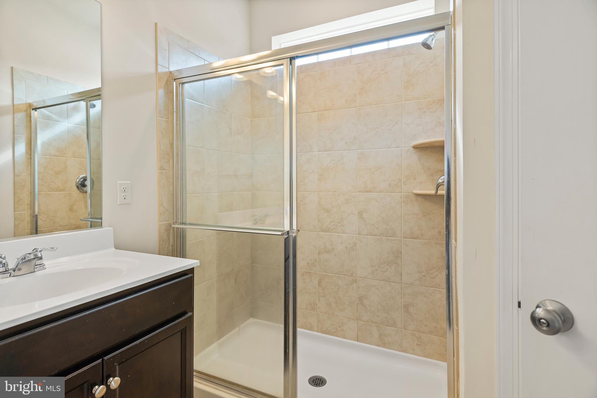 PARKSIDE - Residential Lease