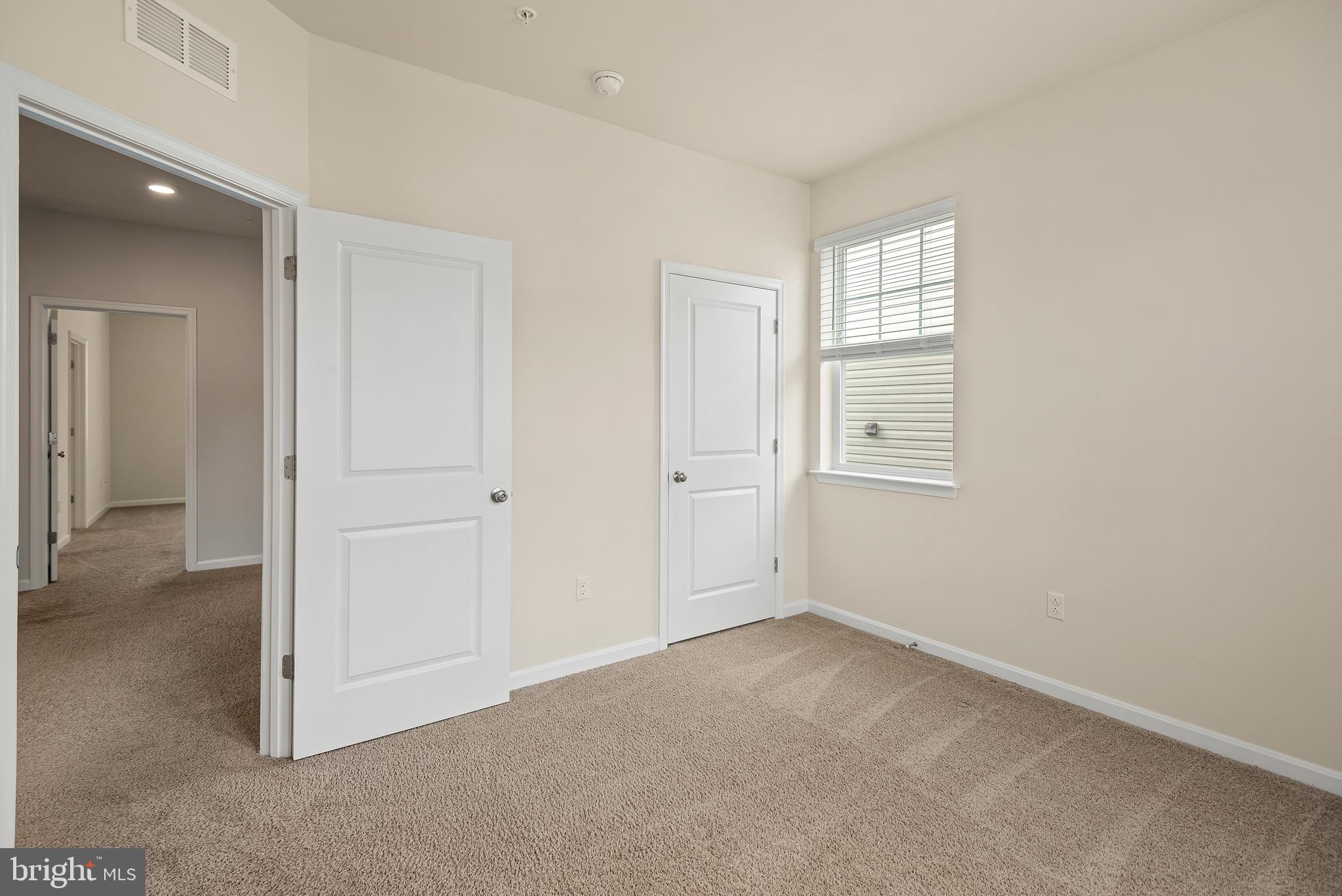 PARKSIDE - Residential Lease