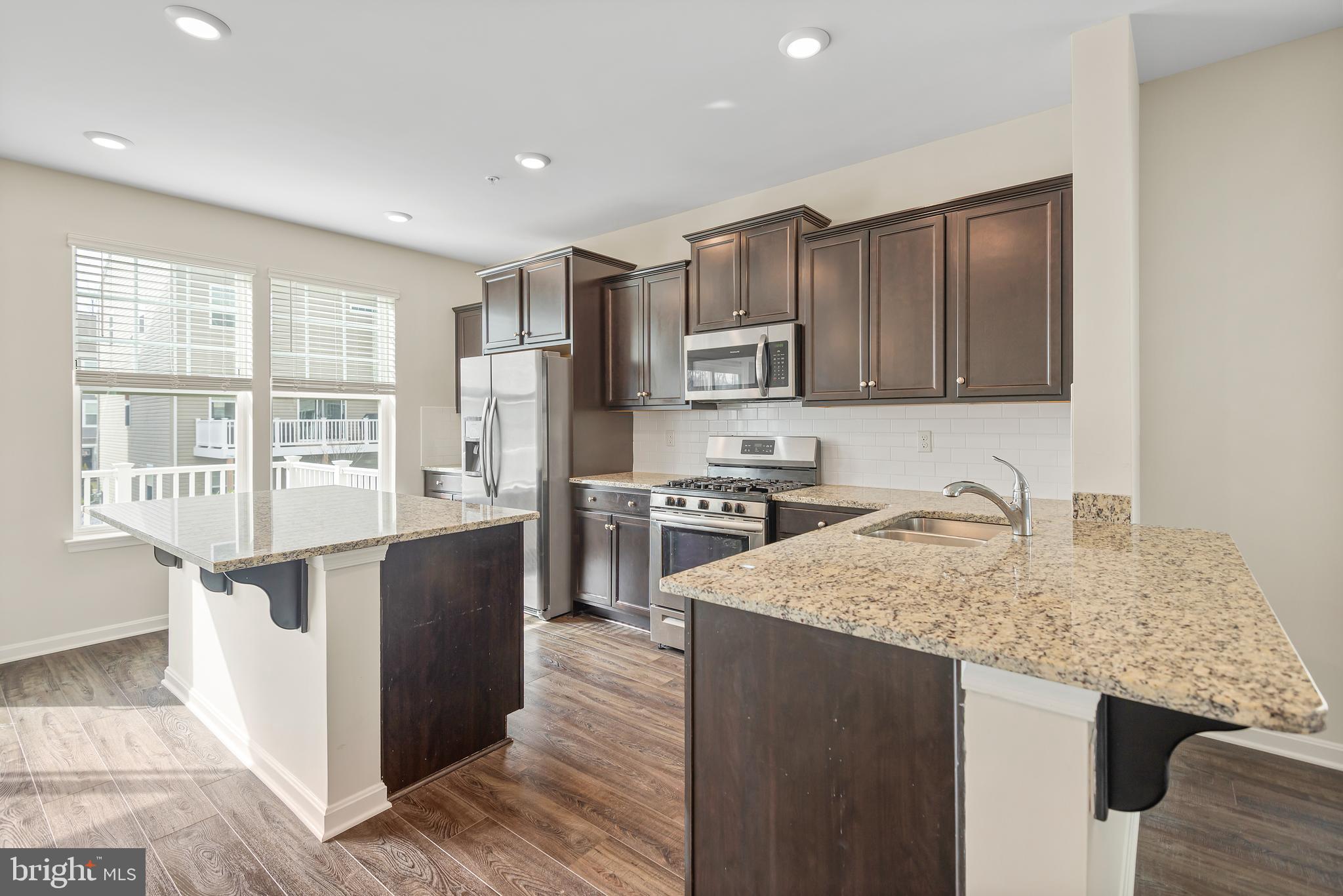 PARKSIDE - Residential Lease