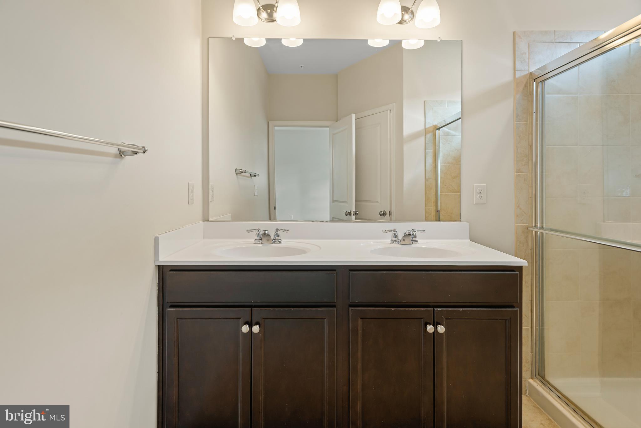 PARKSIDE - Residential Lease