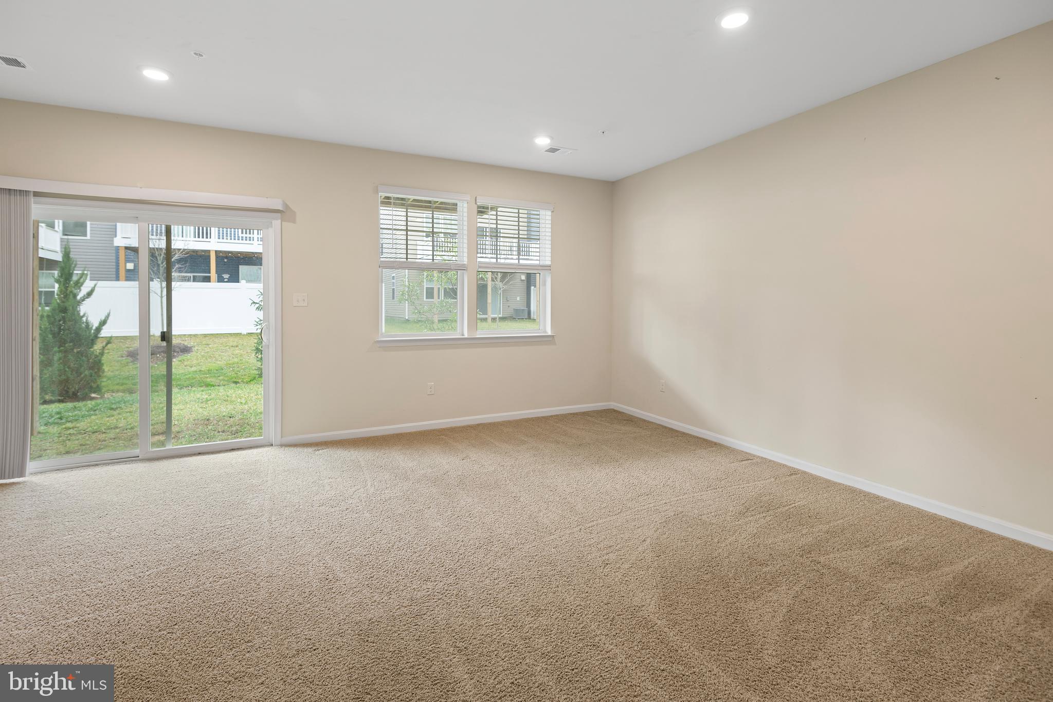 PARKSIDE - Residential Lease