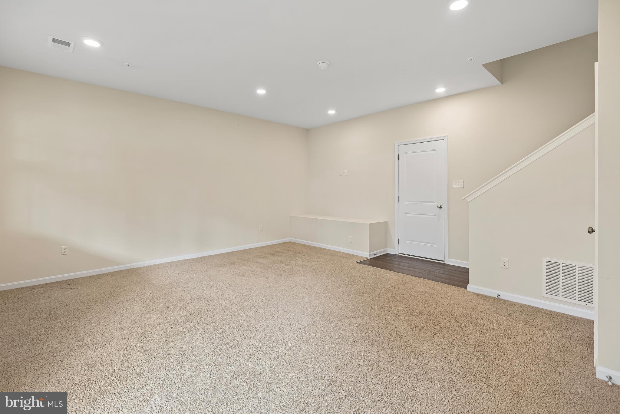 PARKSIDE - Residential Lease