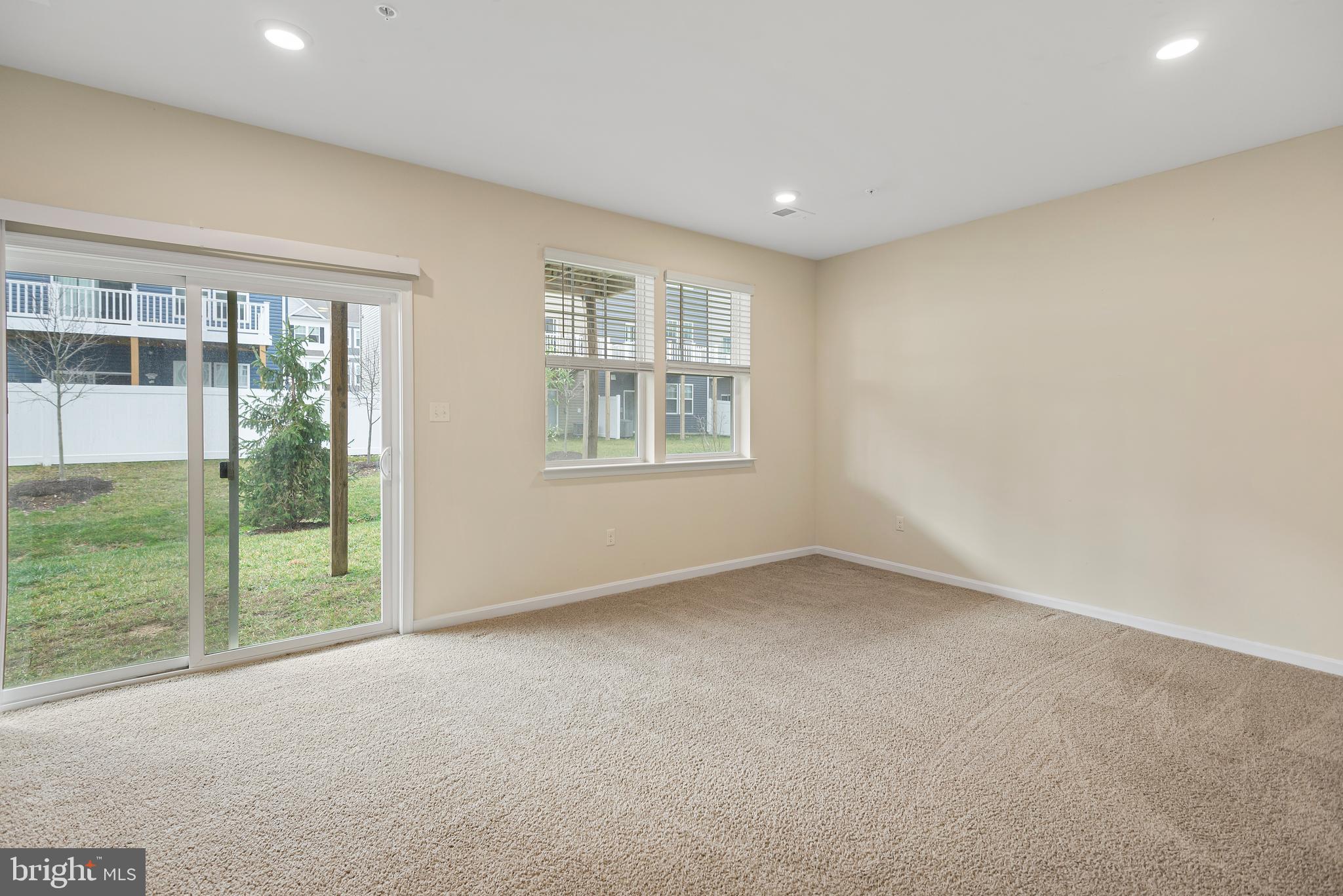 PARKSIDE - Residential Lease