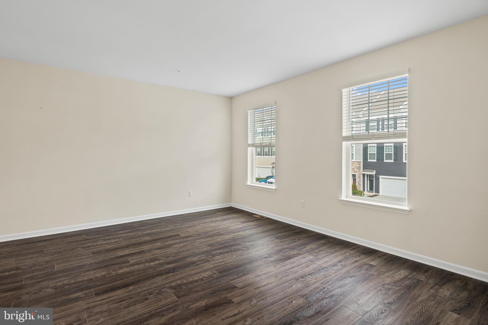 PARKSIDE - Residential Lease