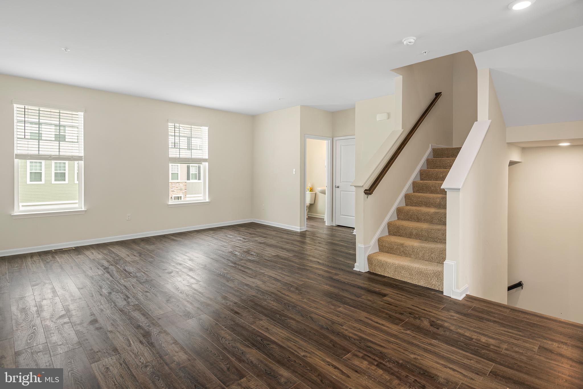 PARKSIDE - Residential Lease