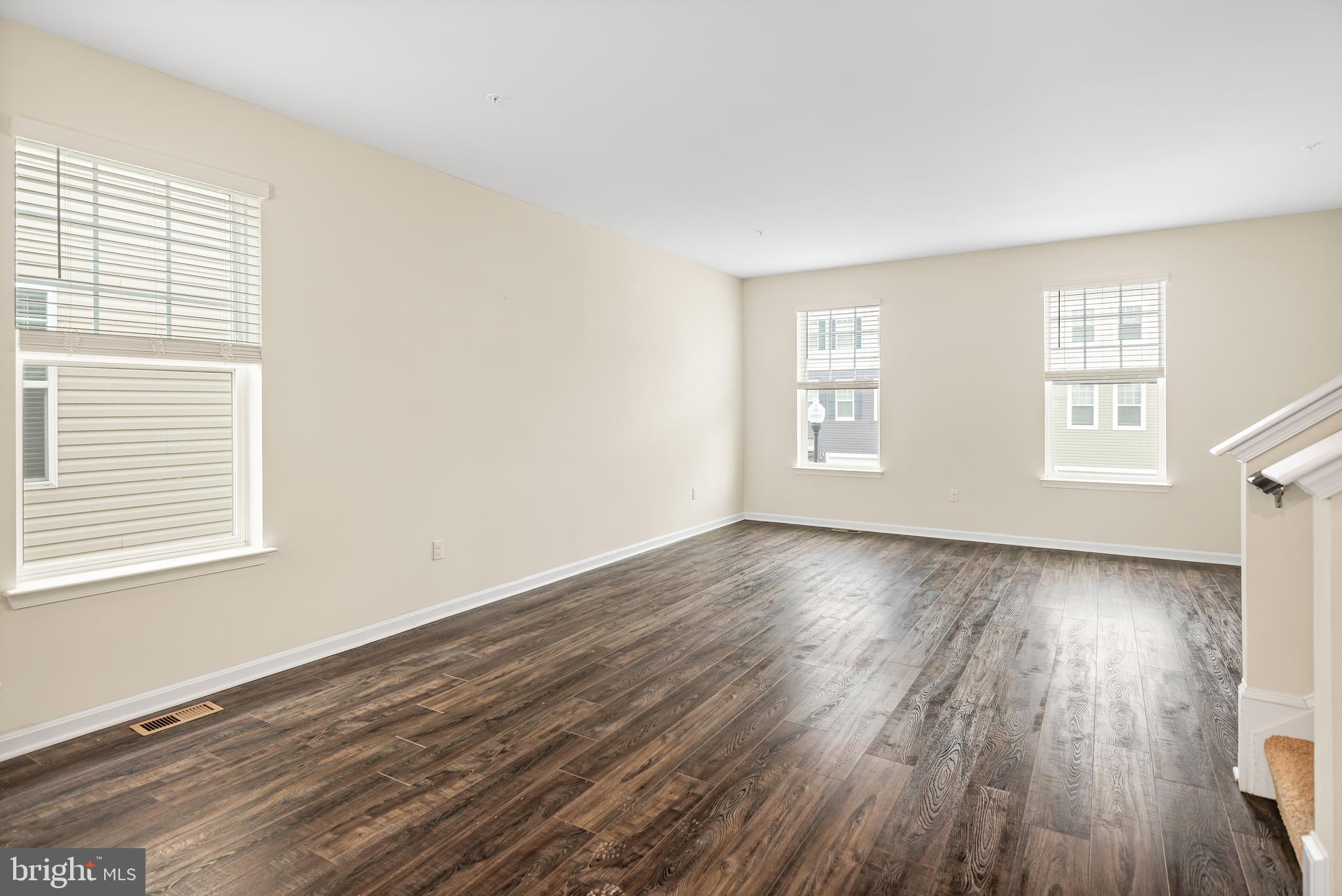 PARKSIDE - Residential Lease