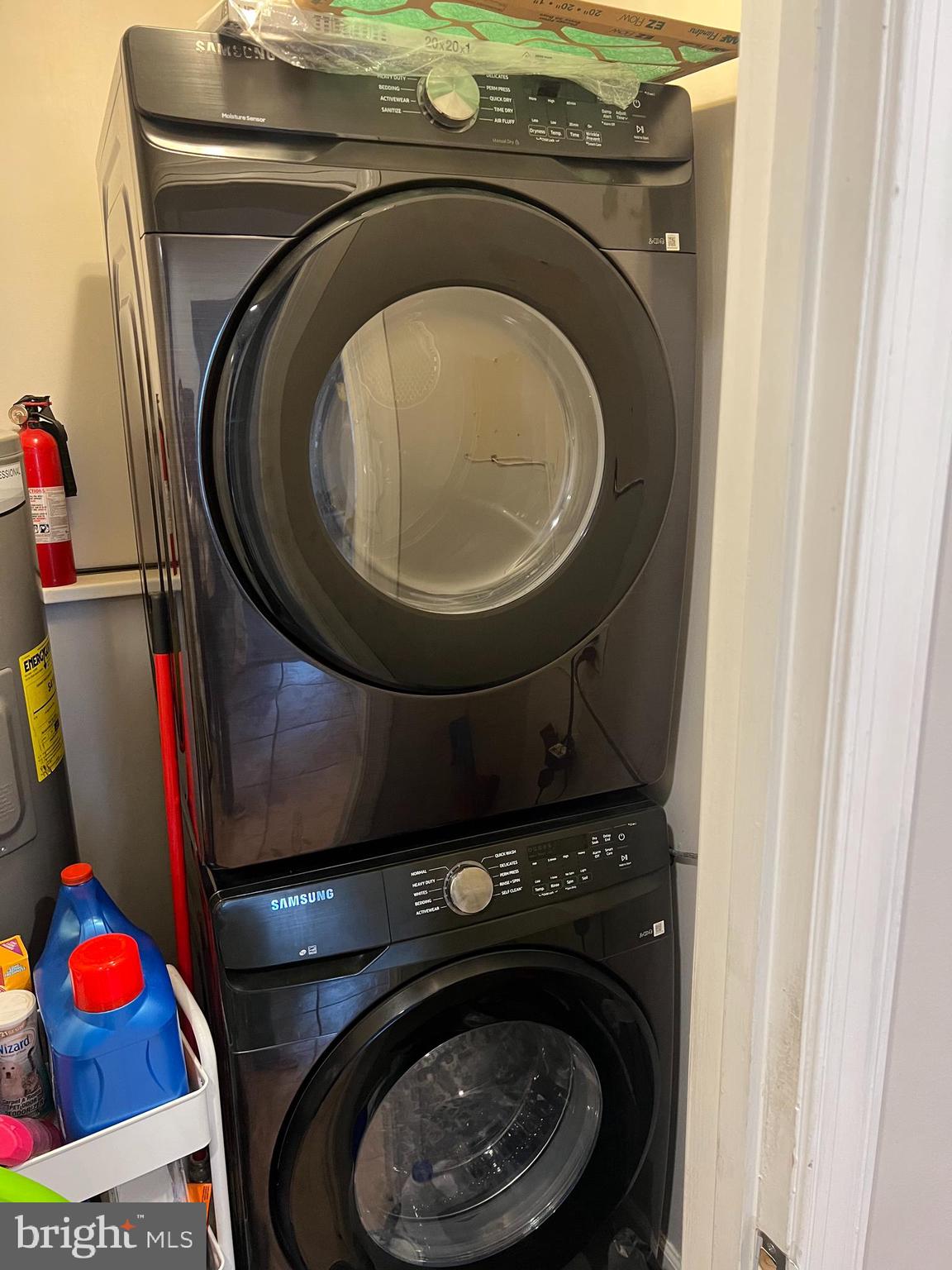 CARMODY HILLS - Residential