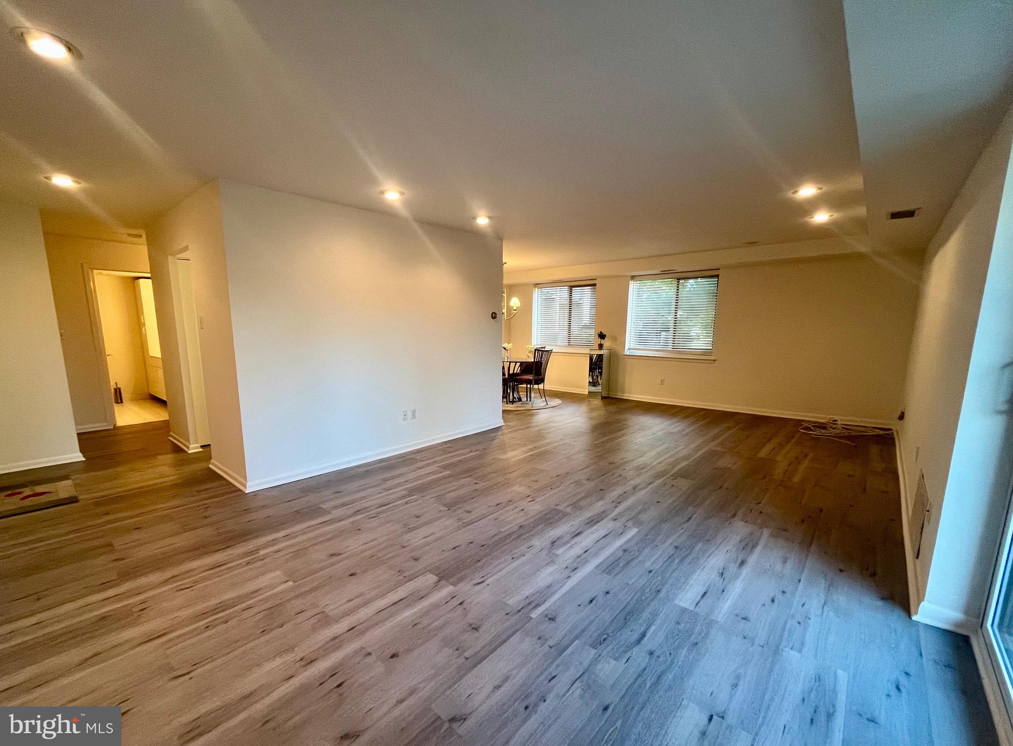 OAK HILL - Residential Lease