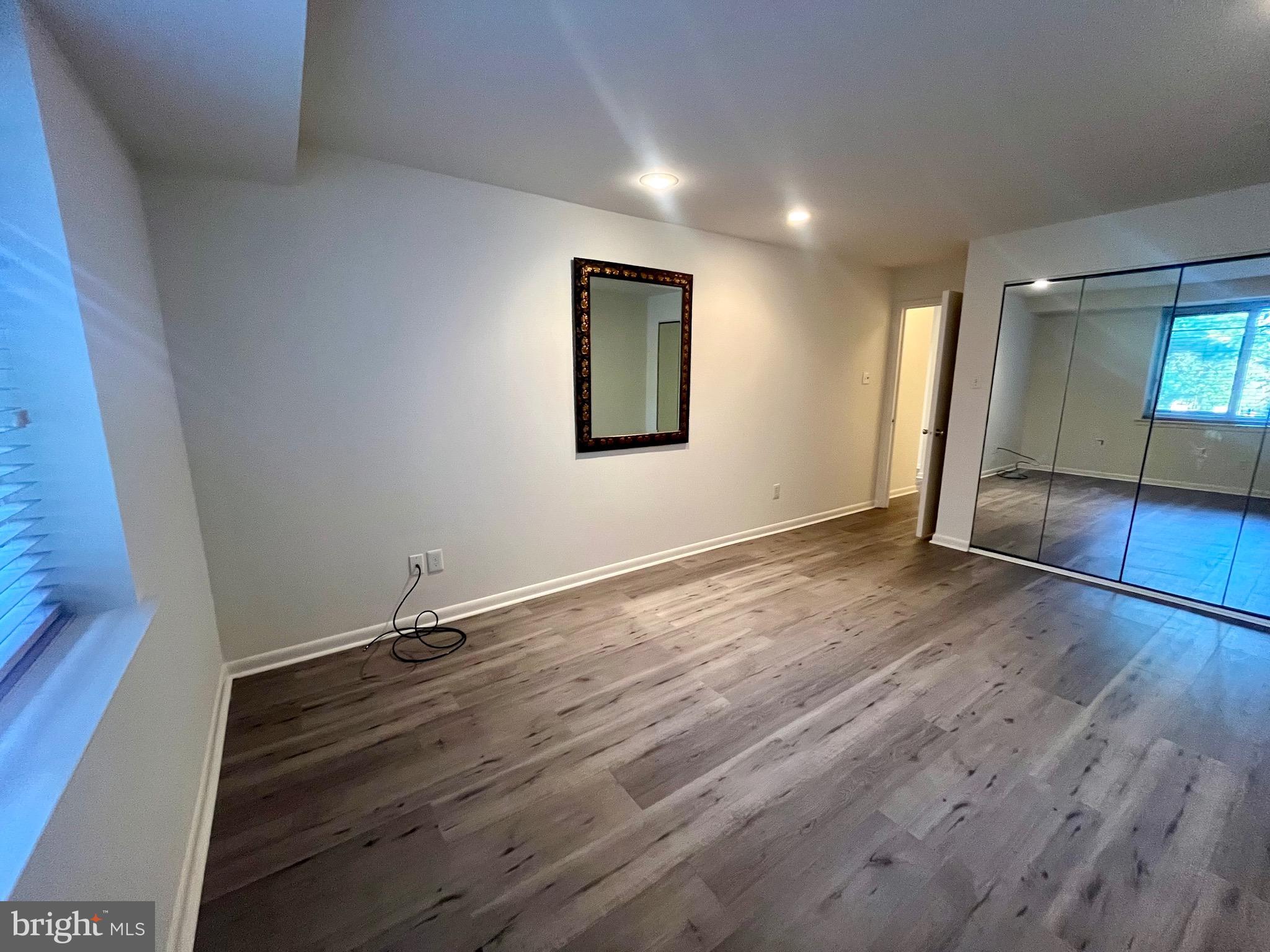 OAK HILL - Residential Lease