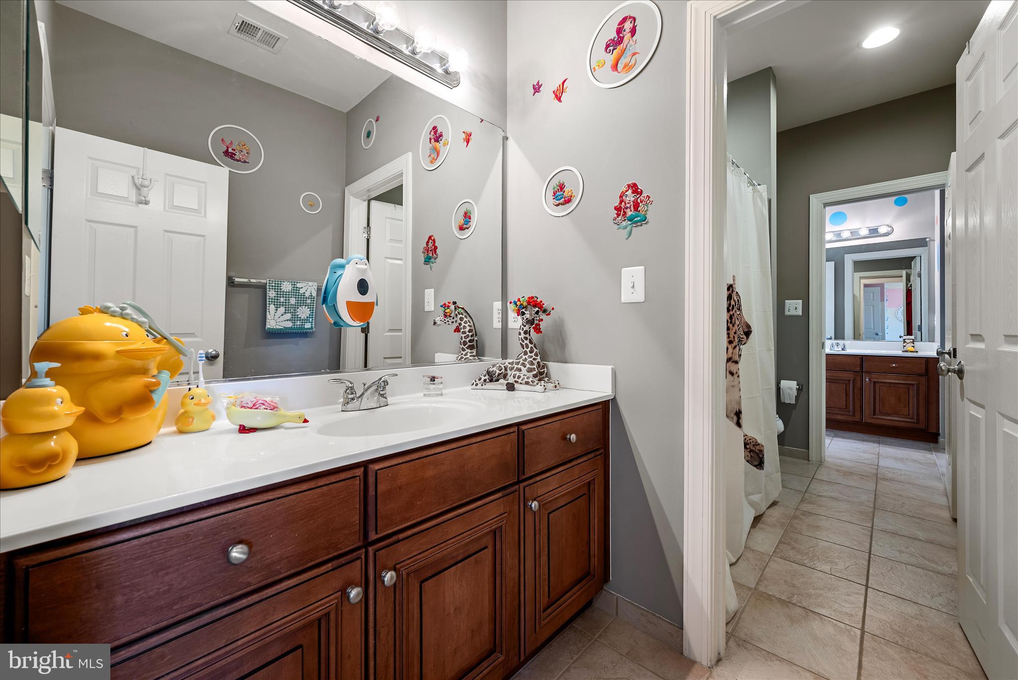 WATERFORD CREEK - Residential