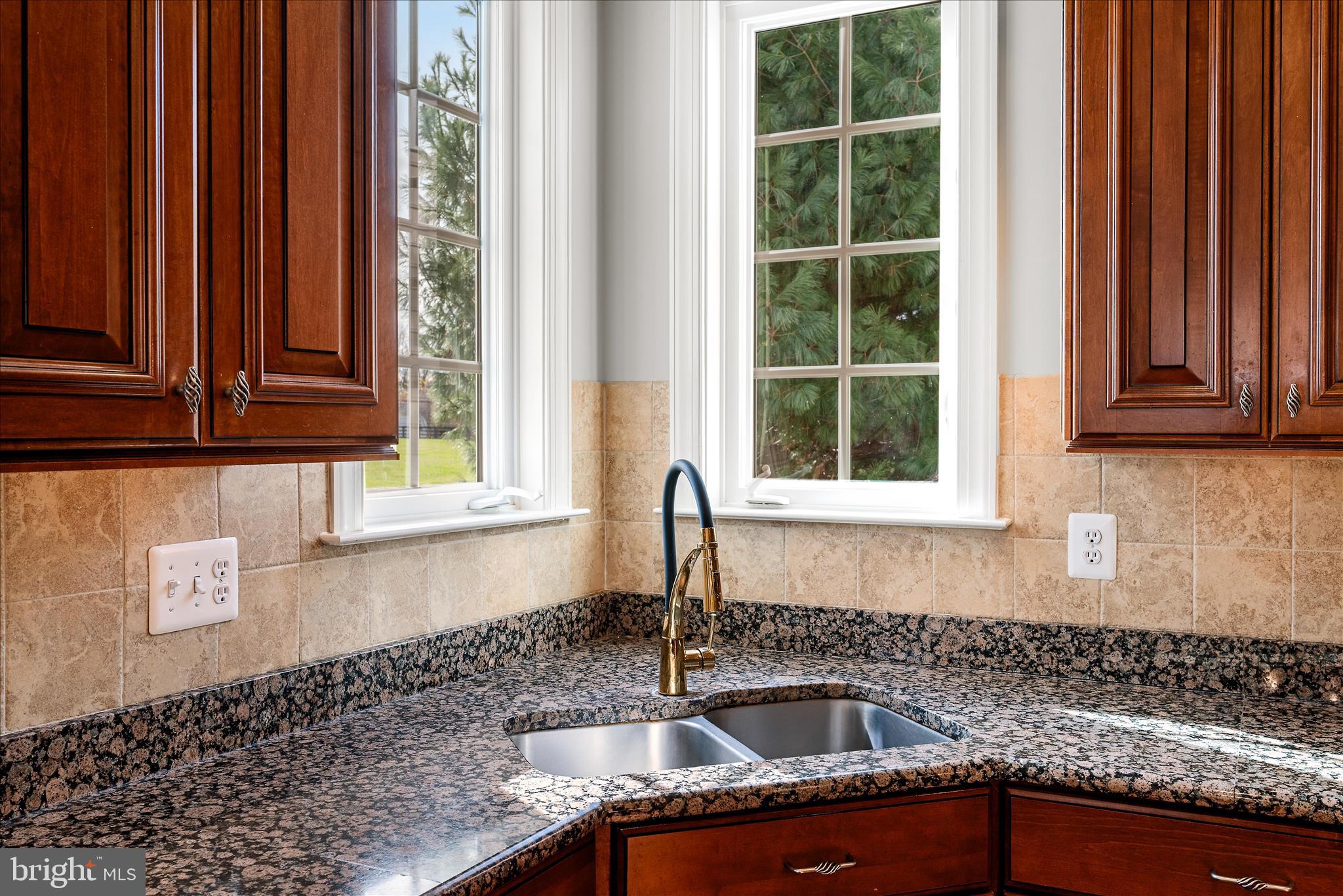 WATERFORD CREEK - Residential