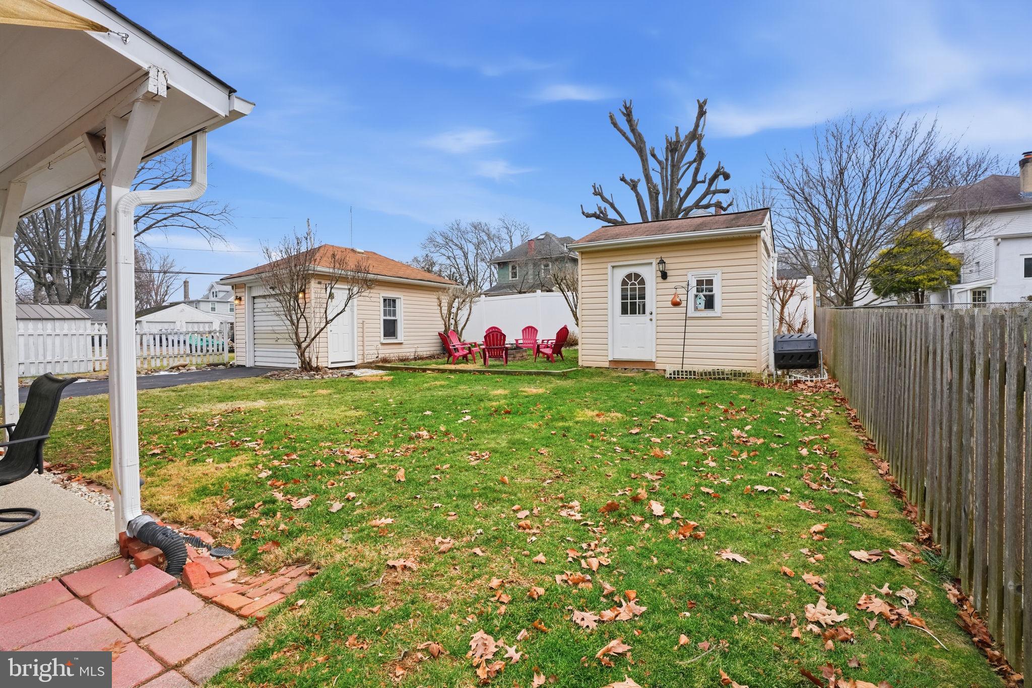 WILLOW GROVE - Residential