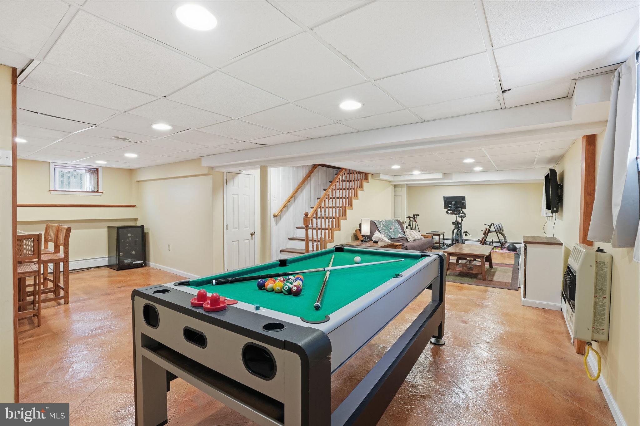 WILLOW GROVE - Residential