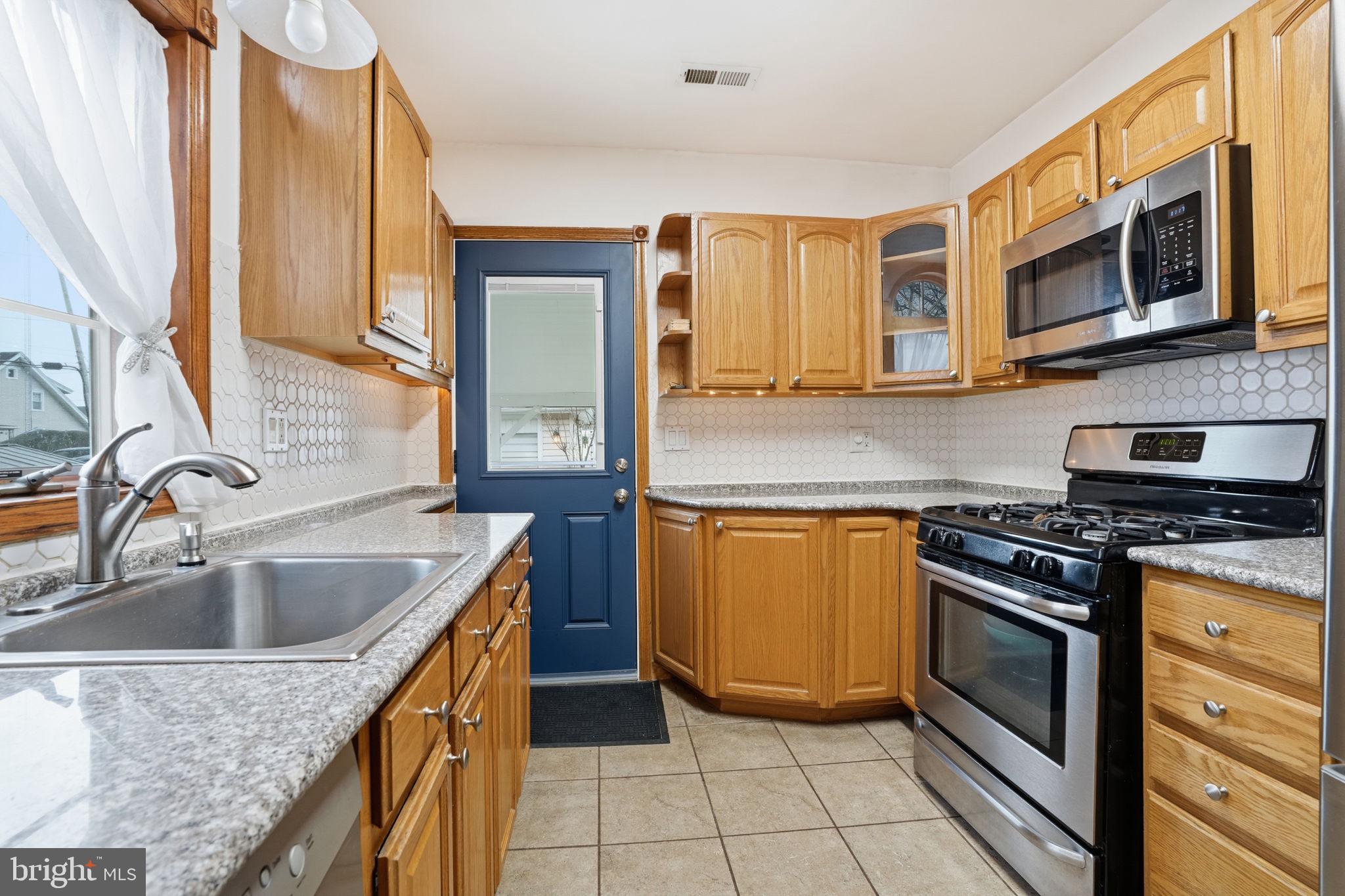 WILLOW GROVE - Residential