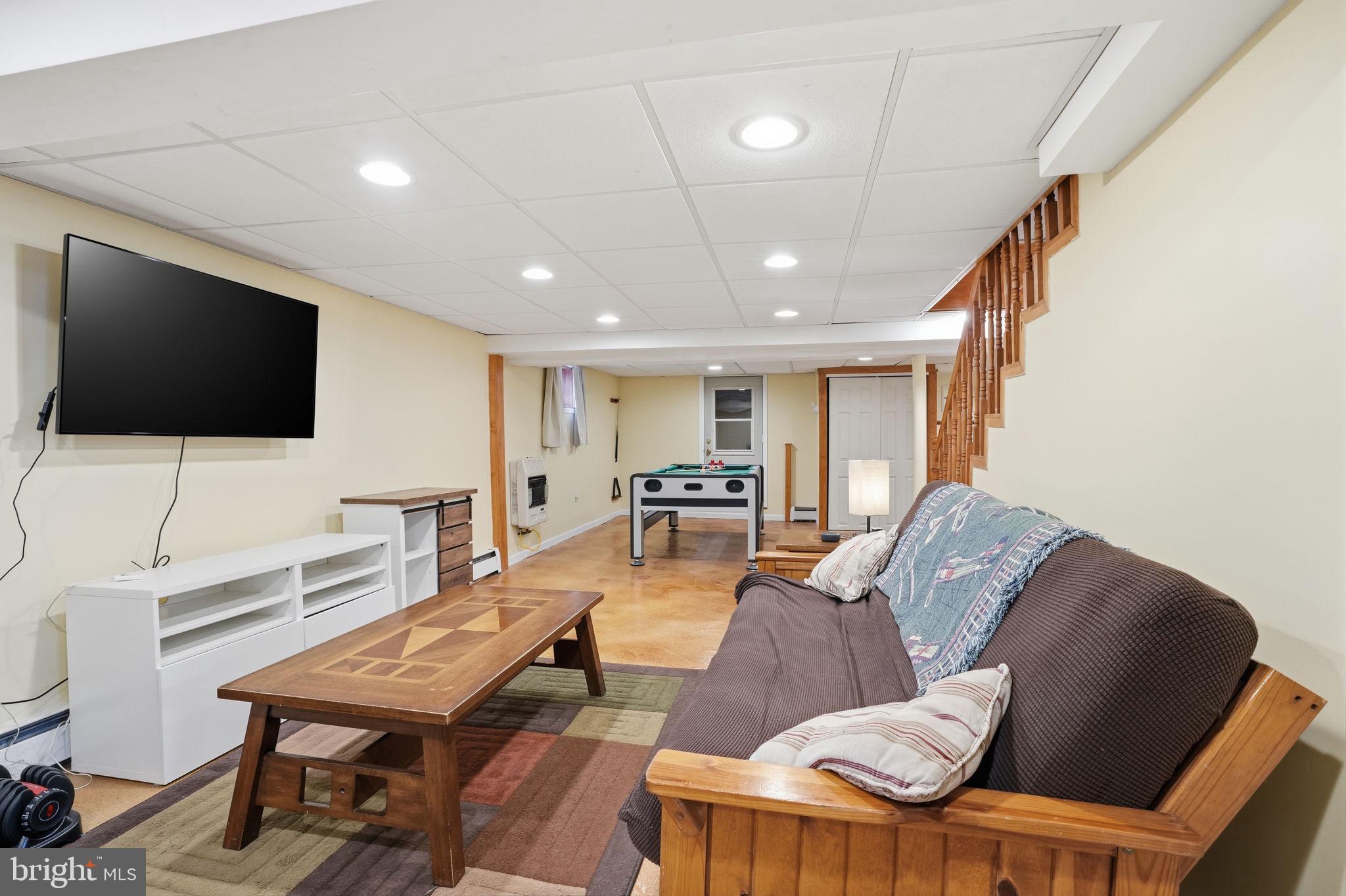 WILLOW GROVE - Residential