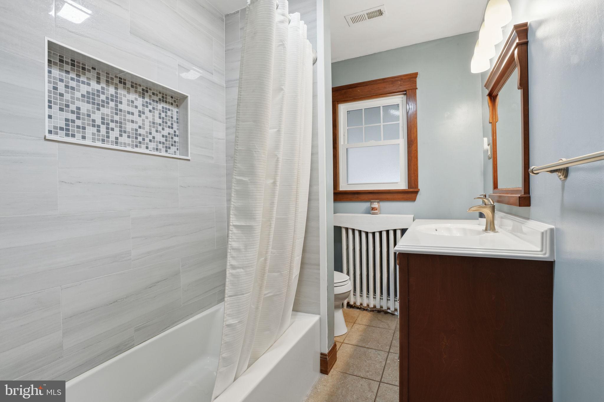 WILLOW GROVE - Residential