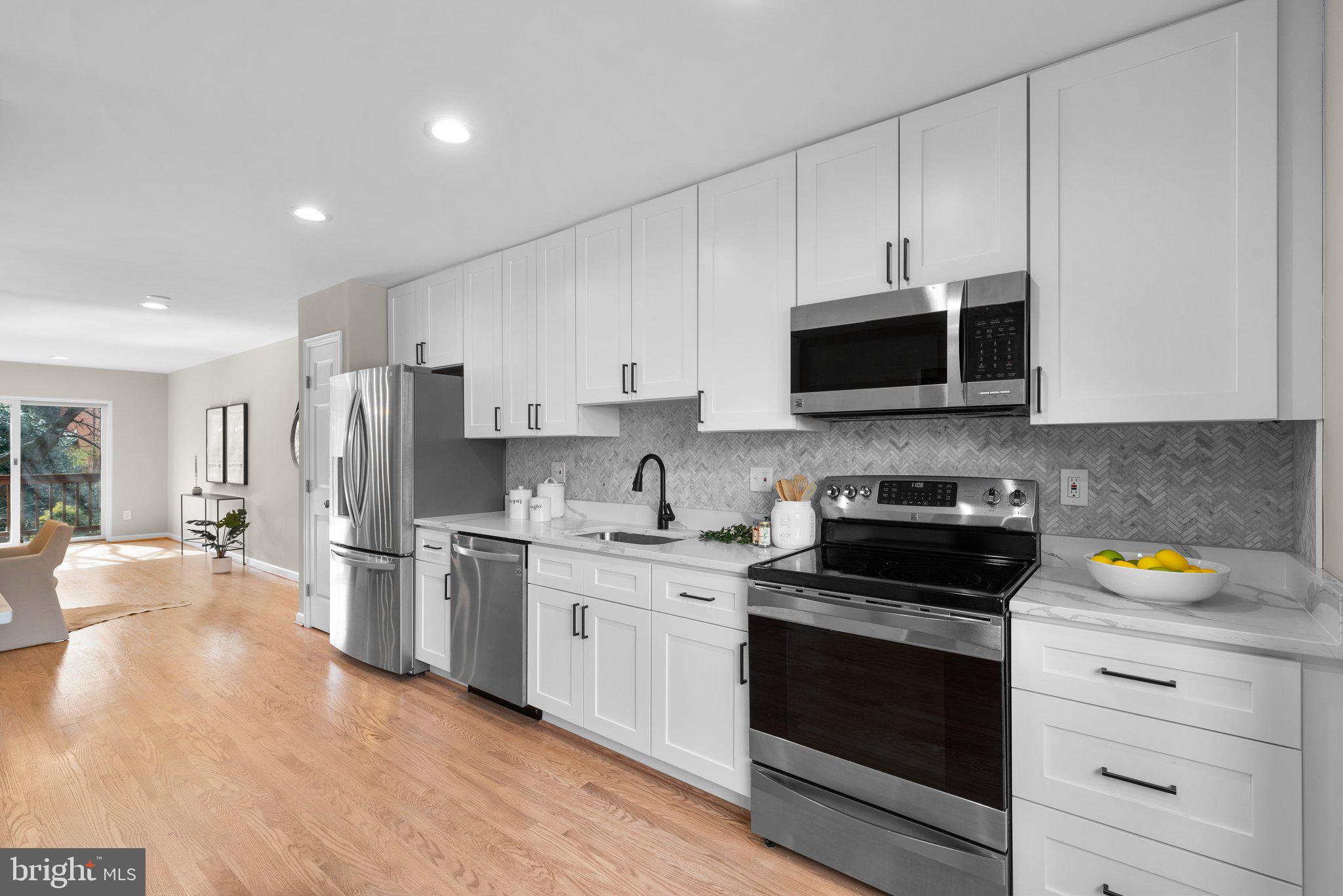 RUXTON CROSSING TOWNHSE - Residential