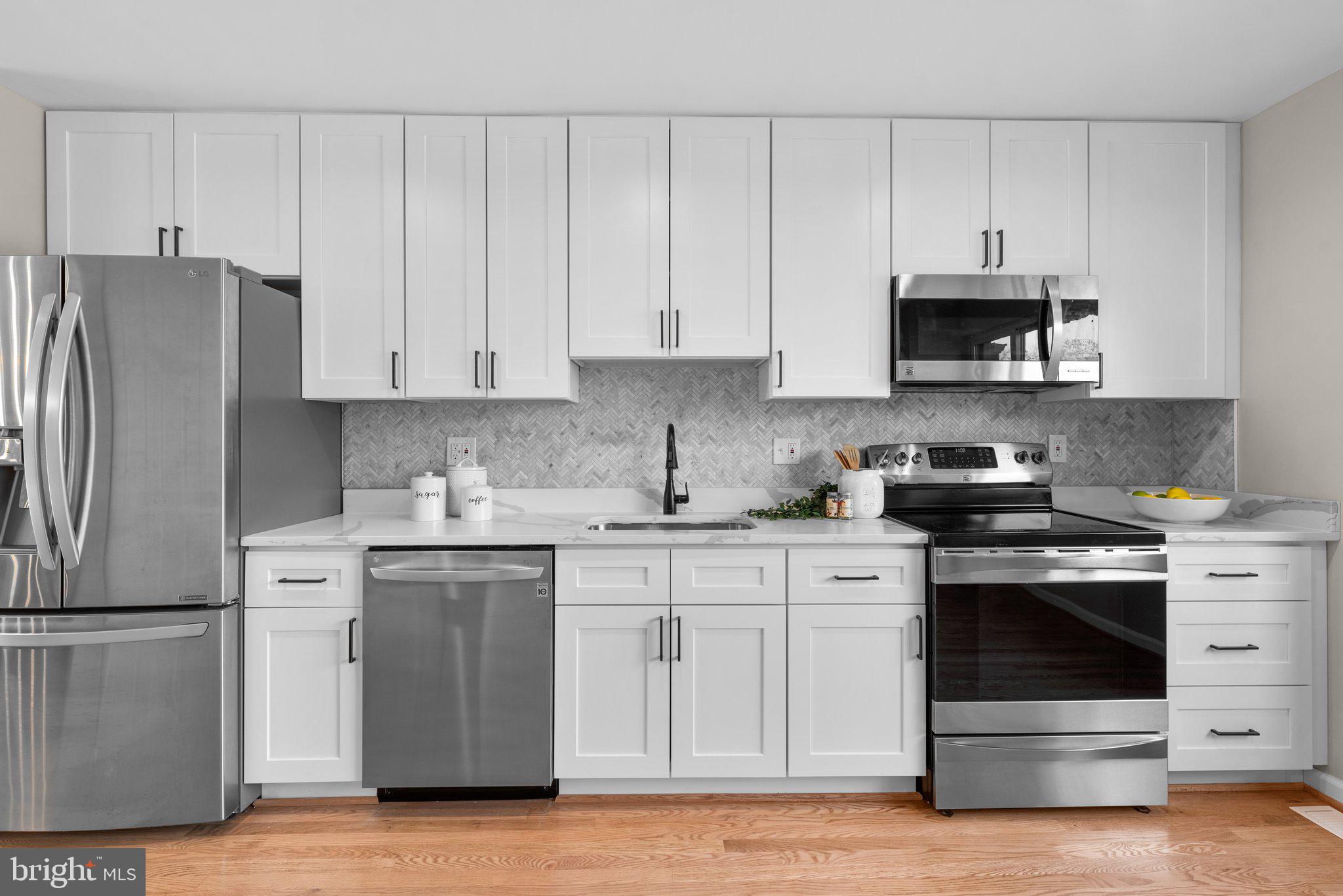 RUXTON CROSSING TOWNHSE - Residential