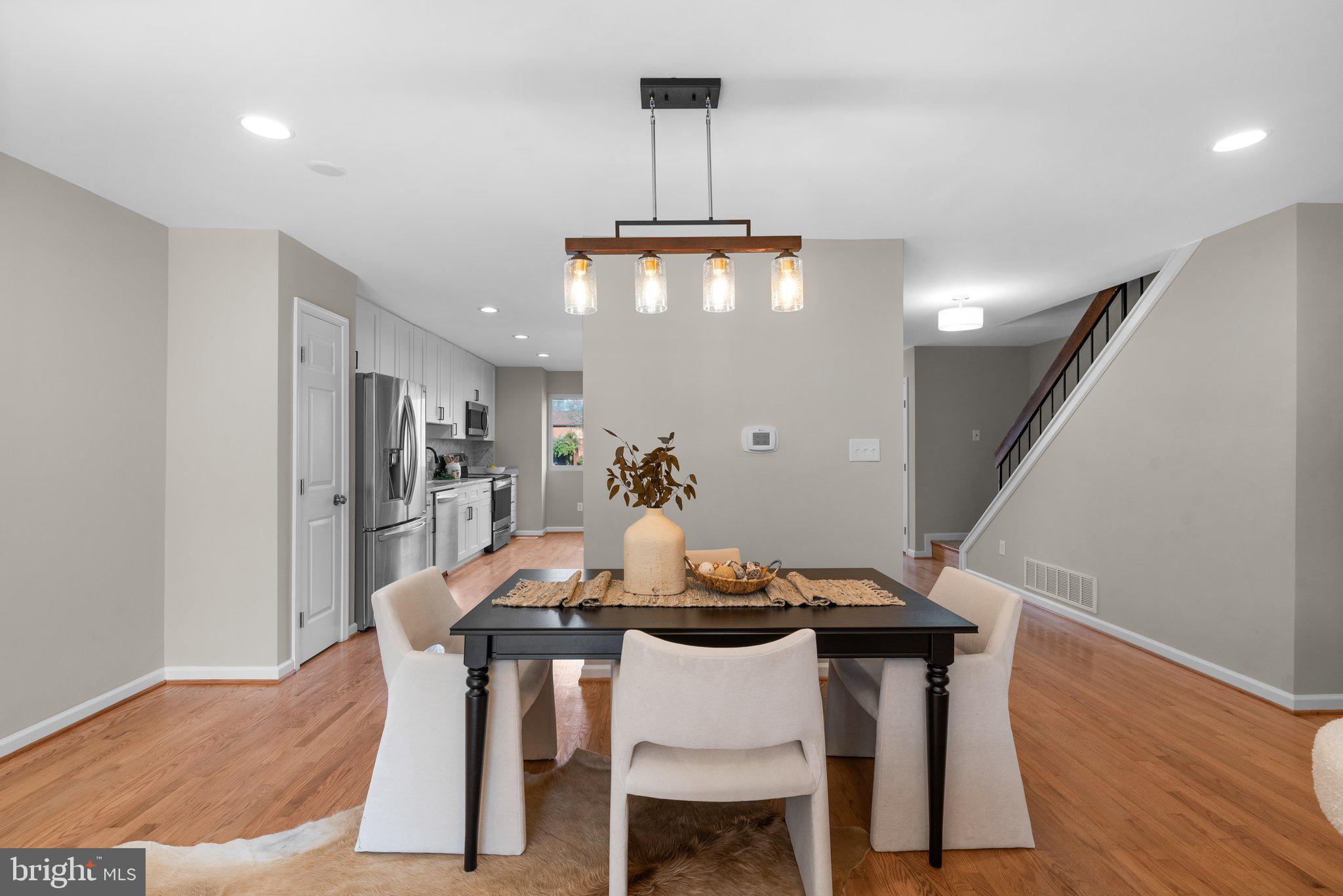 RUXTON CROSSING TOWNHSE - Residential