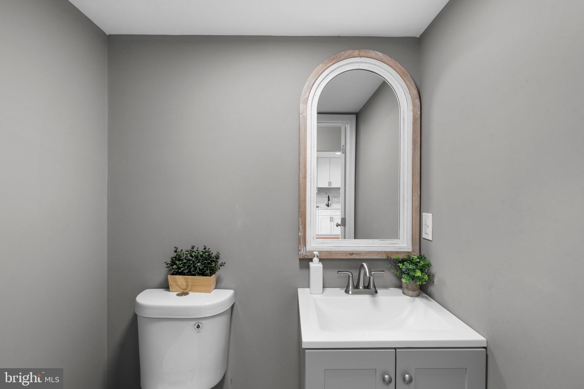 RUXTON CROSSING TOWNHSE - Residential