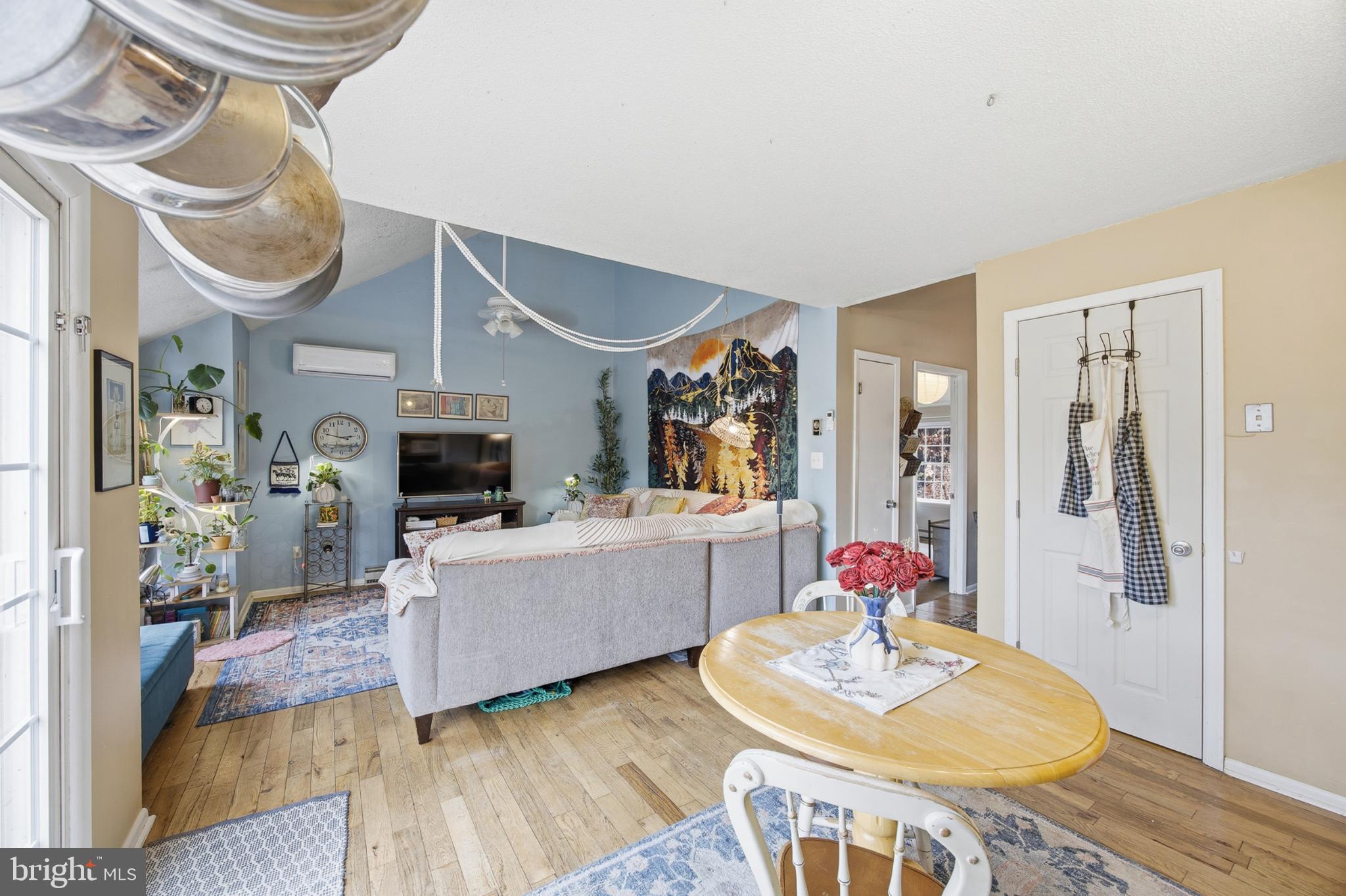 GLENWOOD FOREST - Residential