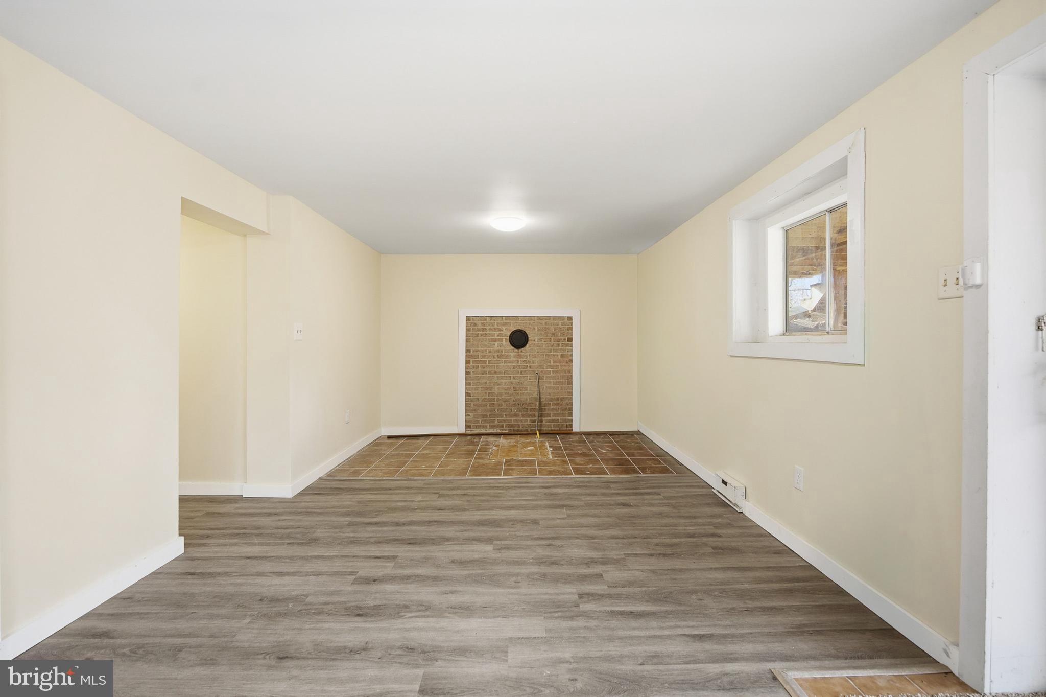 GLENWOOD FOREST - Residential