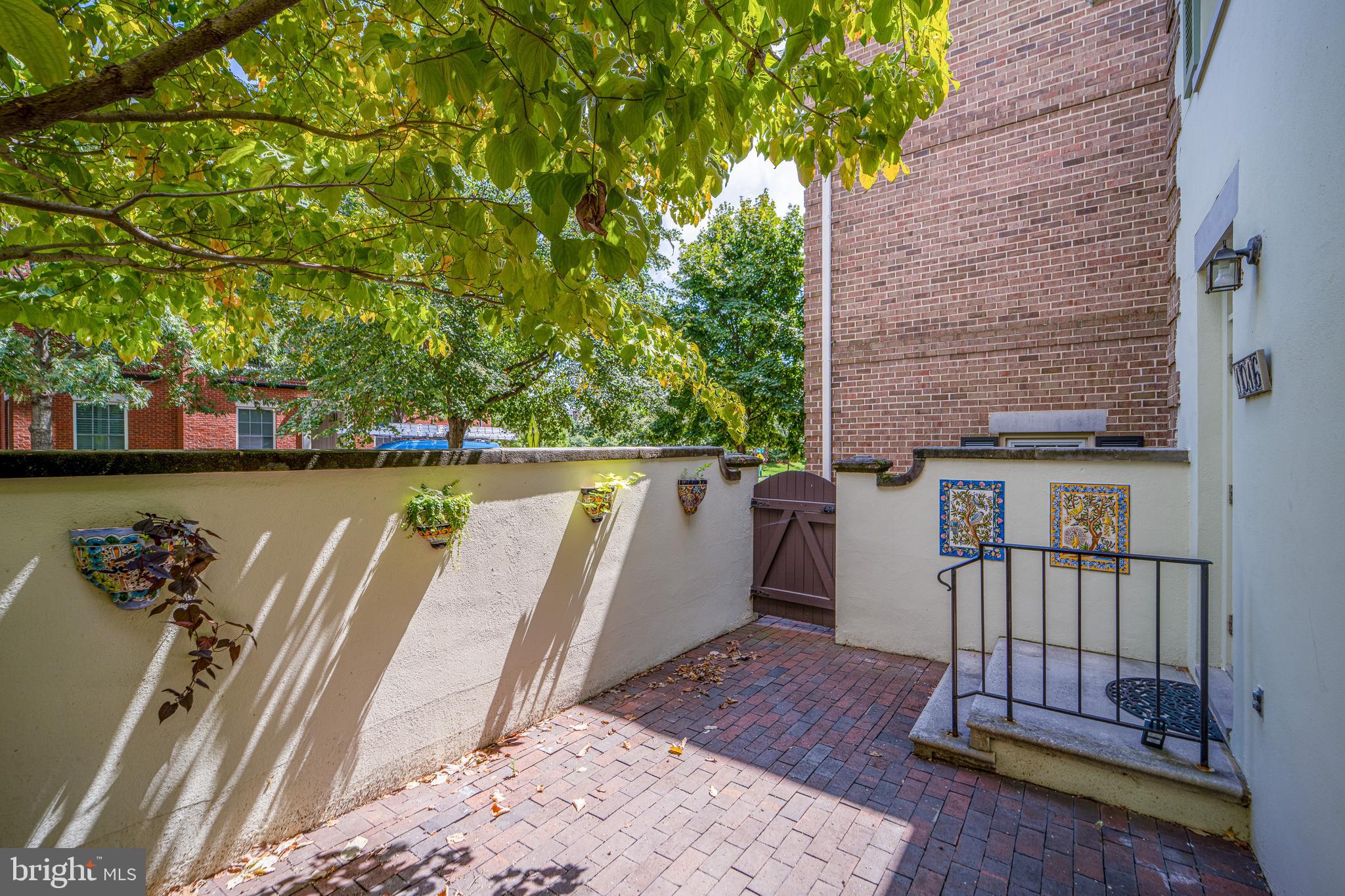 WATERGATE OF ALEXANDRIA - Residential Lease