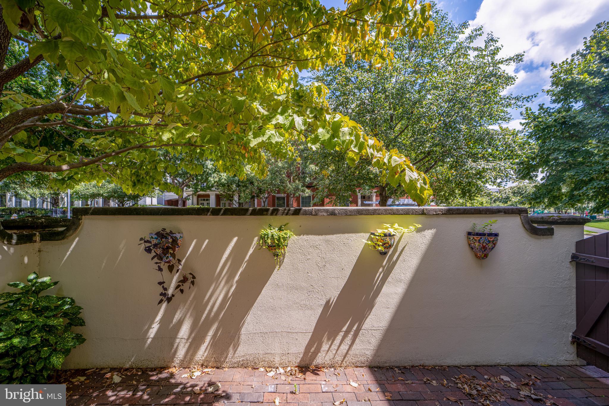 WATERGATE OF ALEXANDRIA - Residential Lease