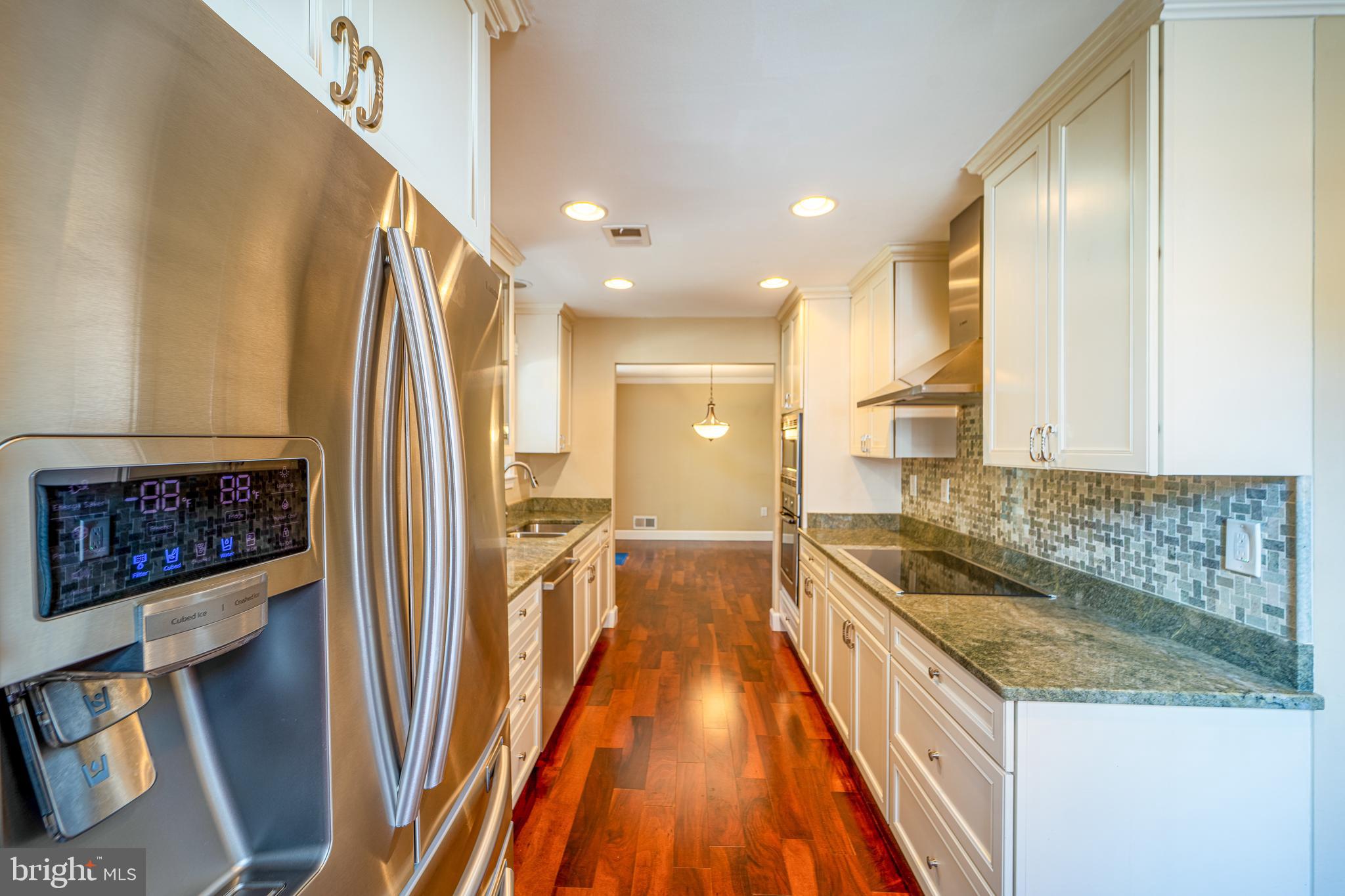 WATERGATE OF ALEXANDRIA - Residential Lease