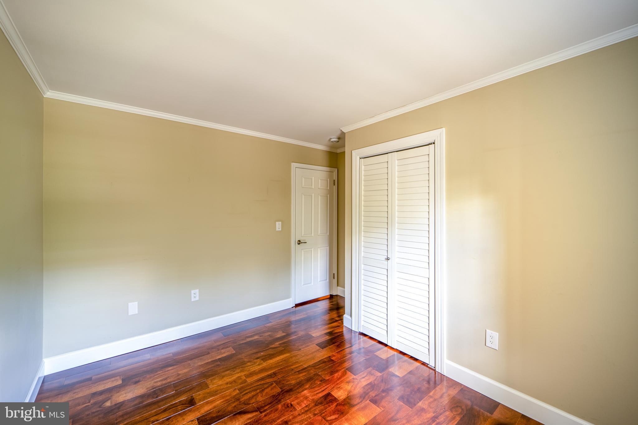 WATERGATE OF ALEXANDRIA - Residential Lease