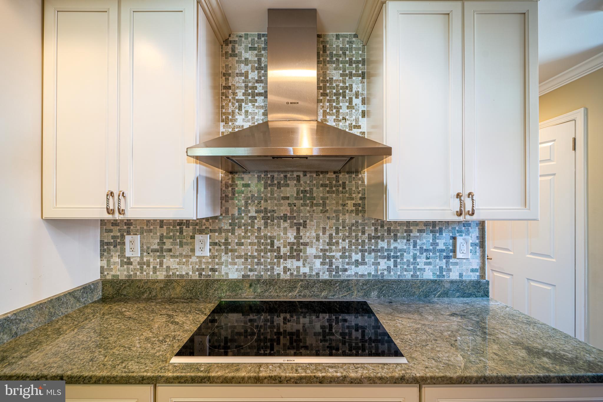 WATERGATE OF ALEXANDRIA - Residential Lease