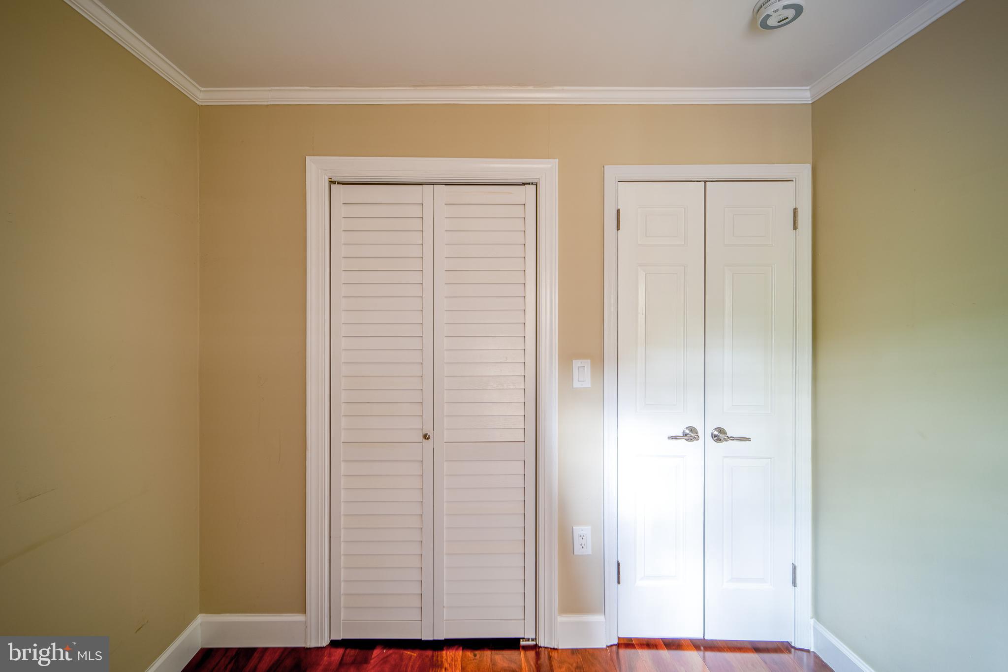 WATERGATE OF ALEXANDRIA - Residential Lease