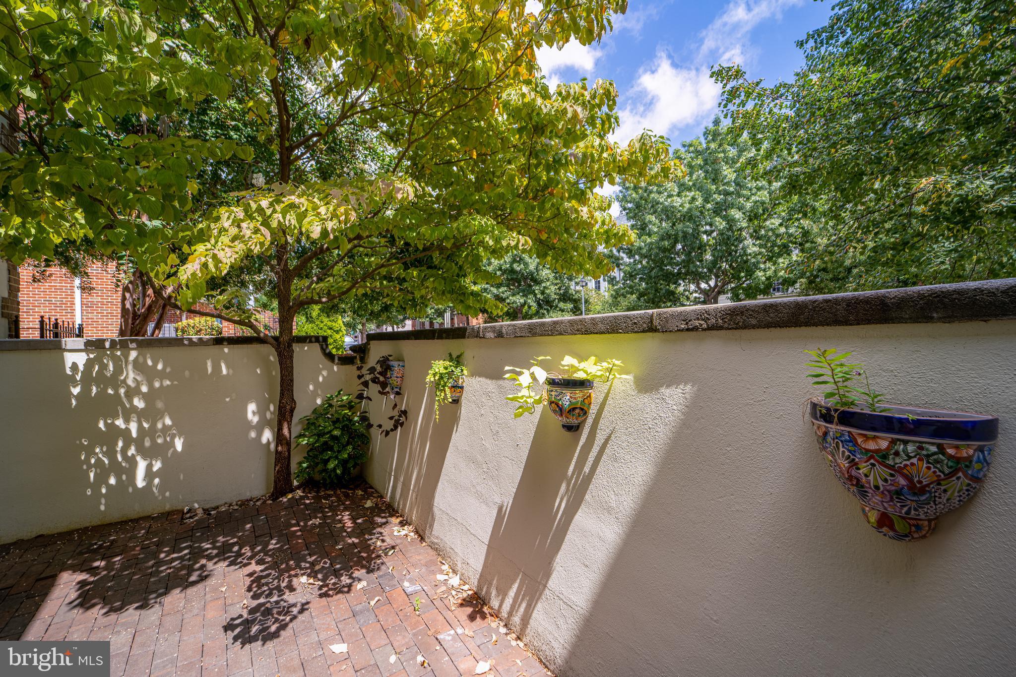 WATERGATE OF ALEXANDRIA - Residential Lease