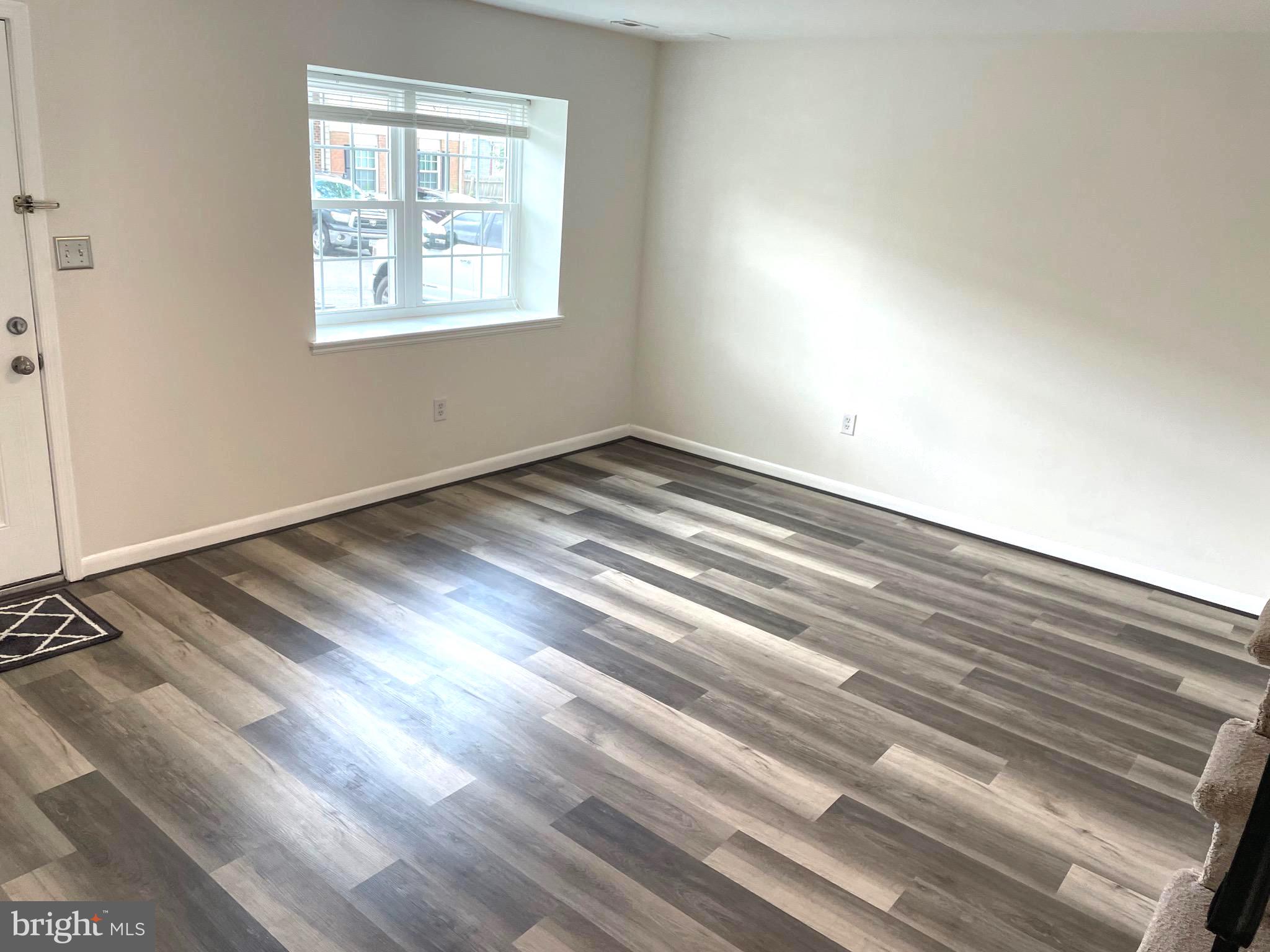 HERITAGE HILL CONDO - Residential