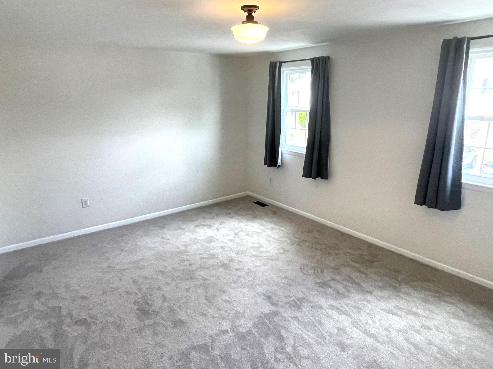 HERITAGE HILL CONDO - Residential