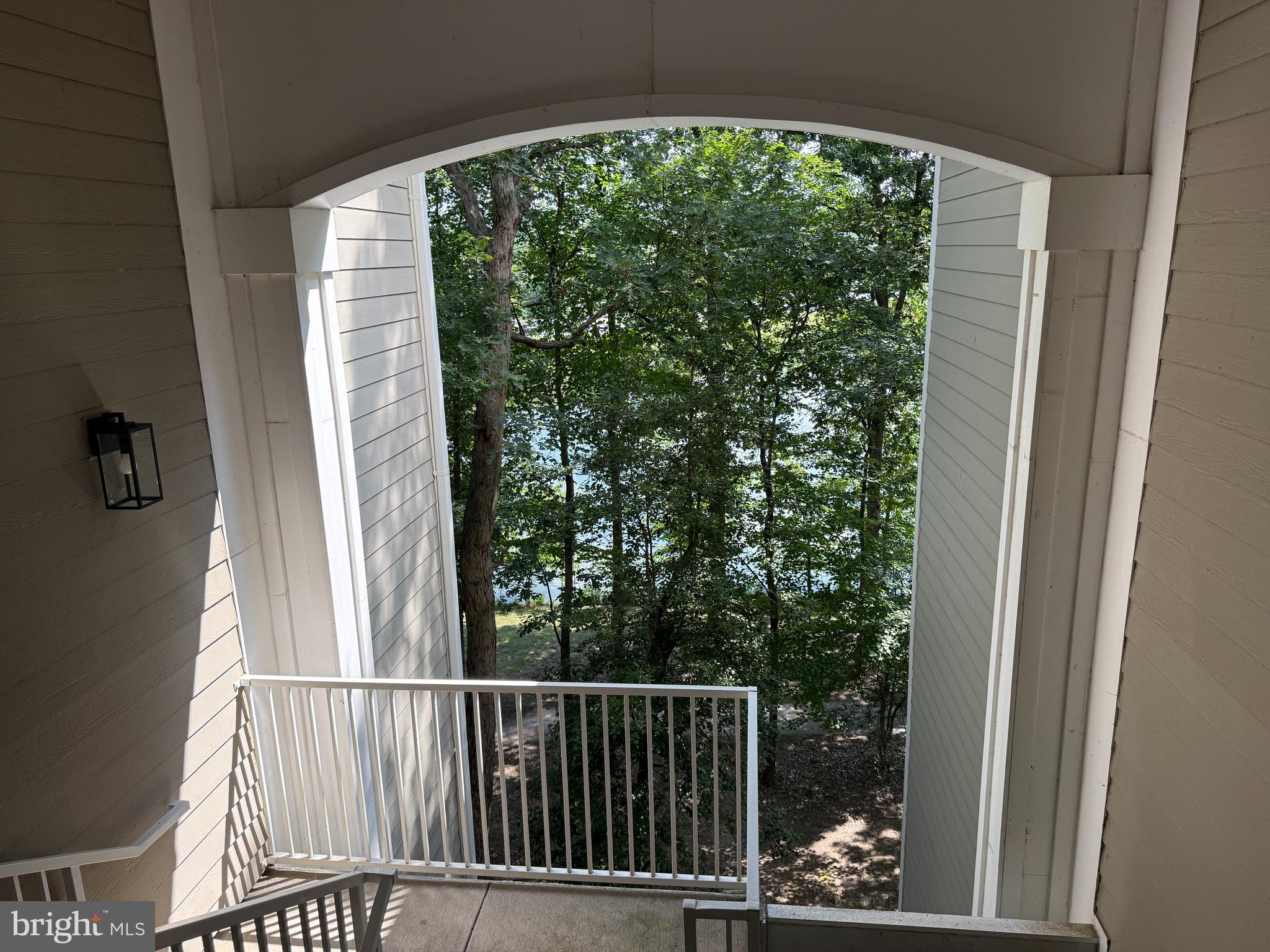 1716 LAKE SHORE CREST DRIVE 33