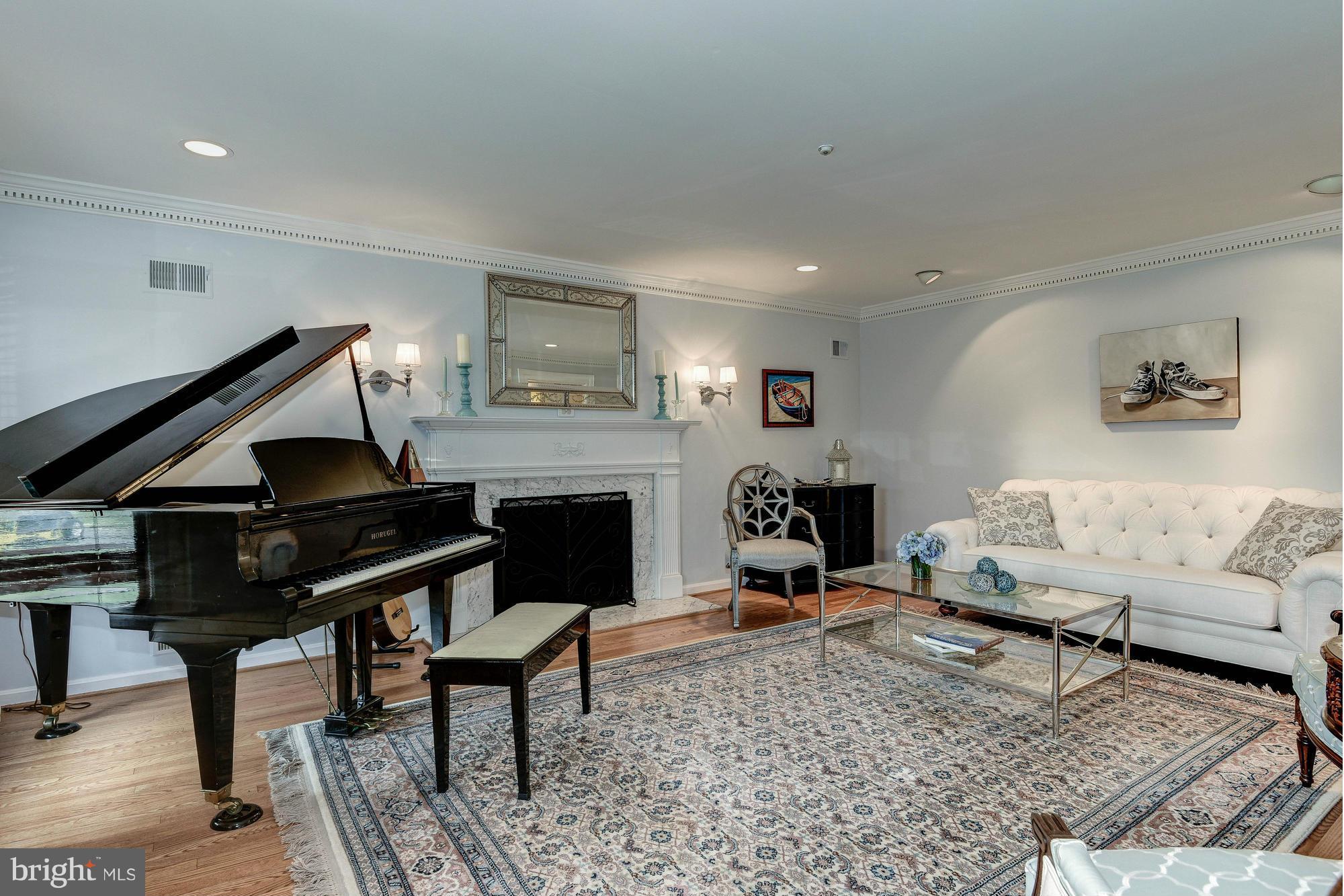 BLENHEIM - Residential