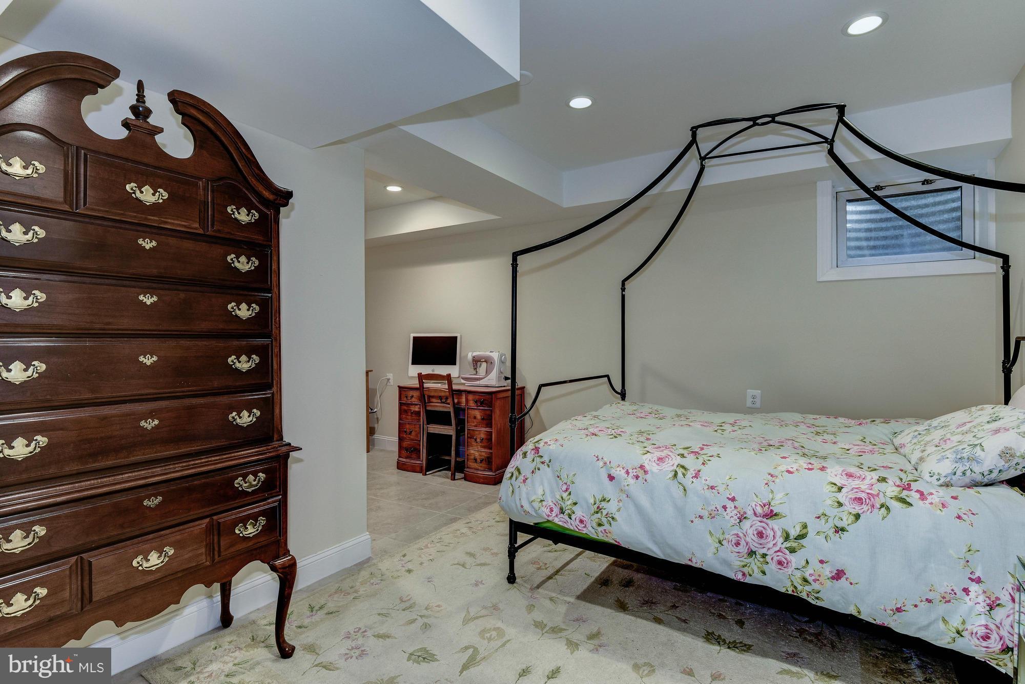 BLENHEIM - Residential