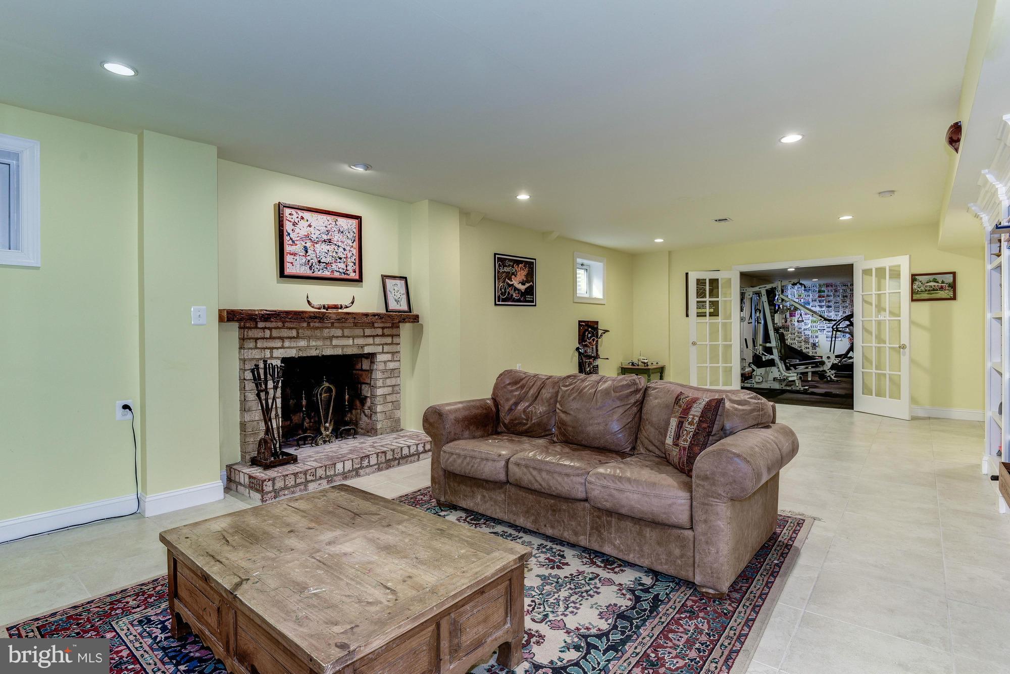 BLENHEIM - Residential