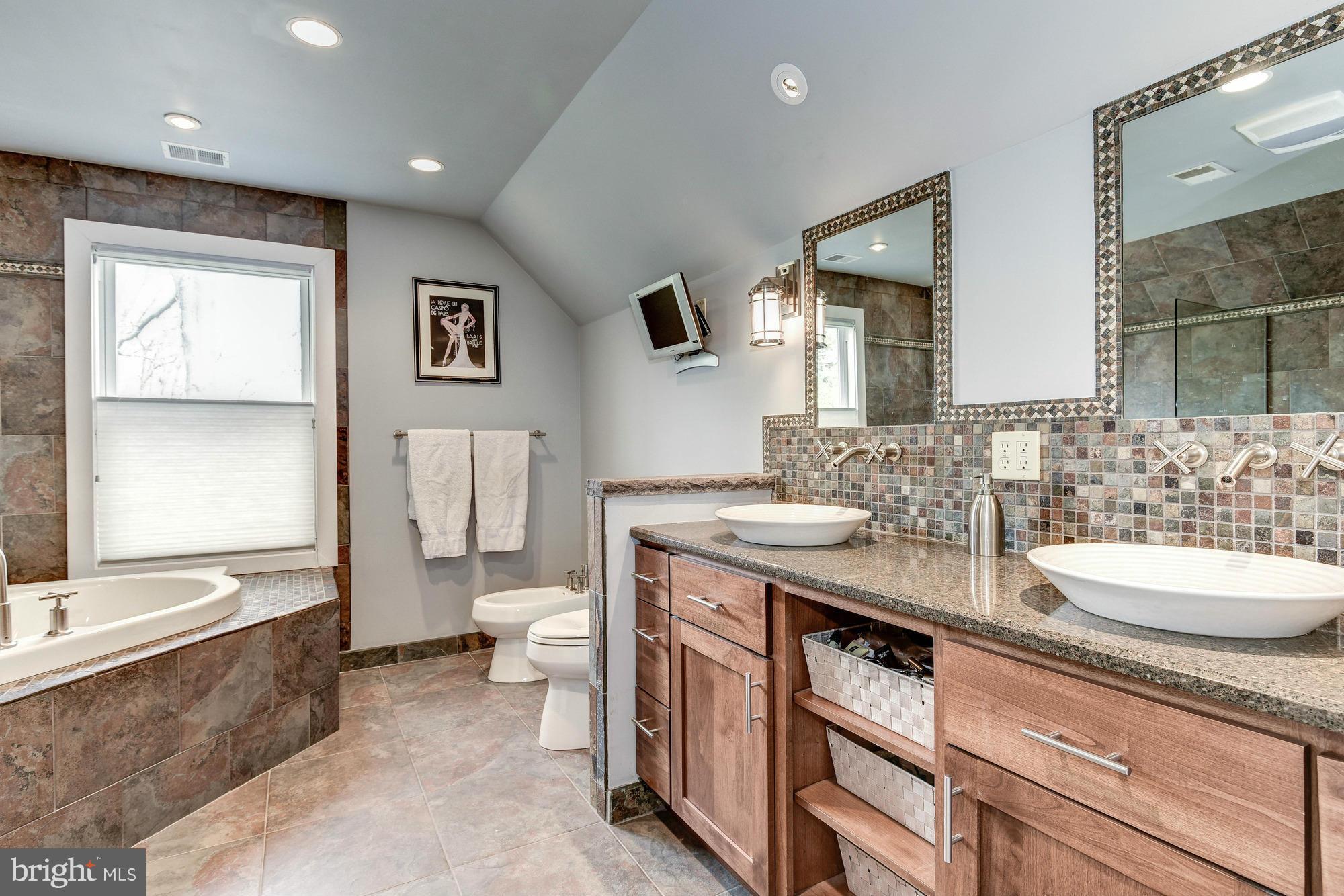 BLENHEIM - Residential