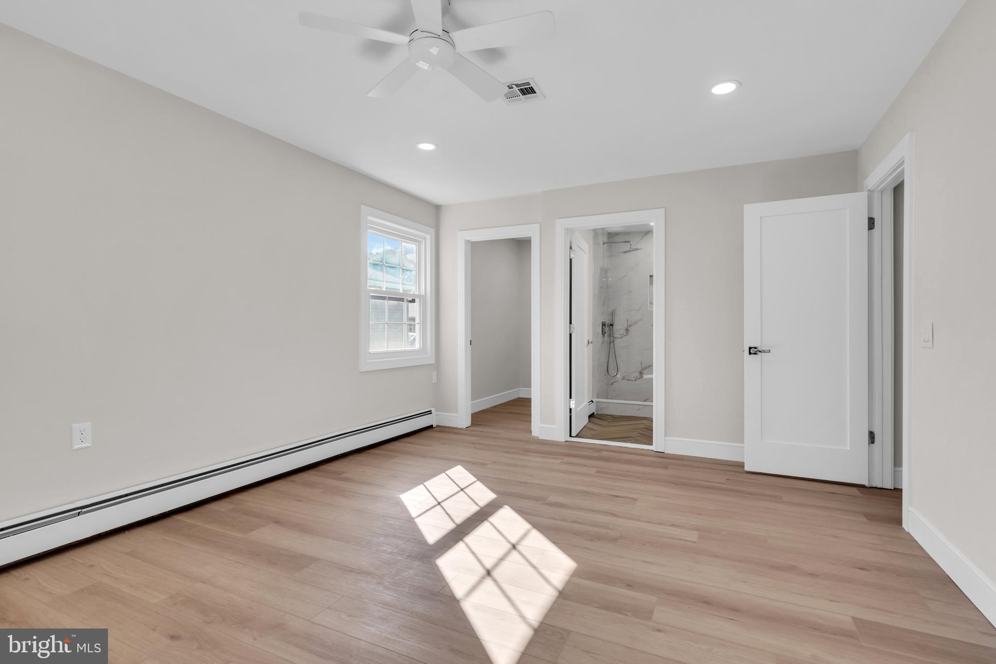 HOLIDAY CITY - WEST - Residential