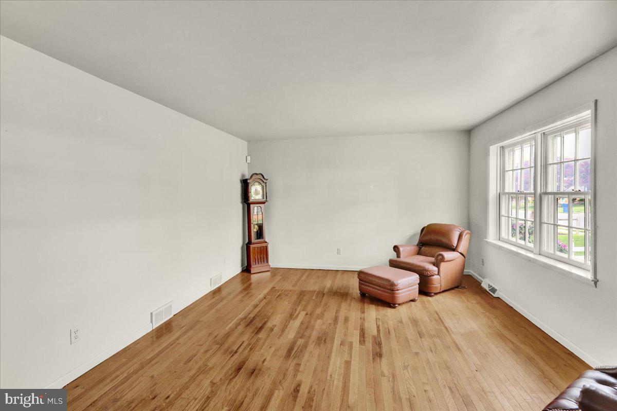 WHITFIELD - Residential