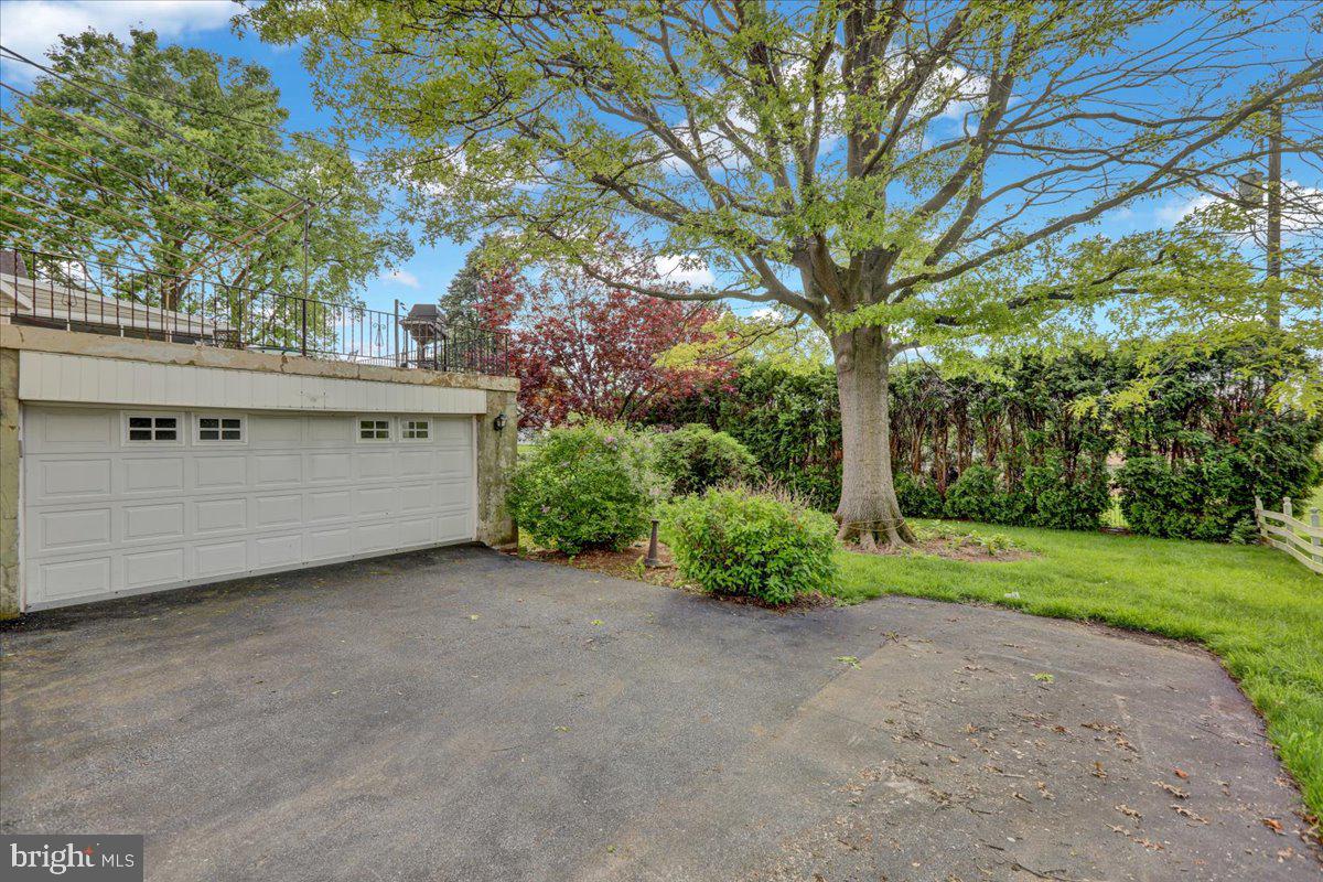 WHITFIELD - Residential