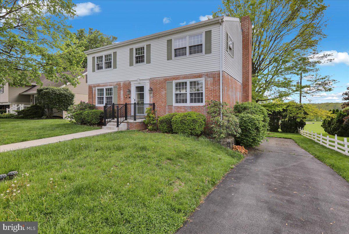 WHITFIELD - Residential