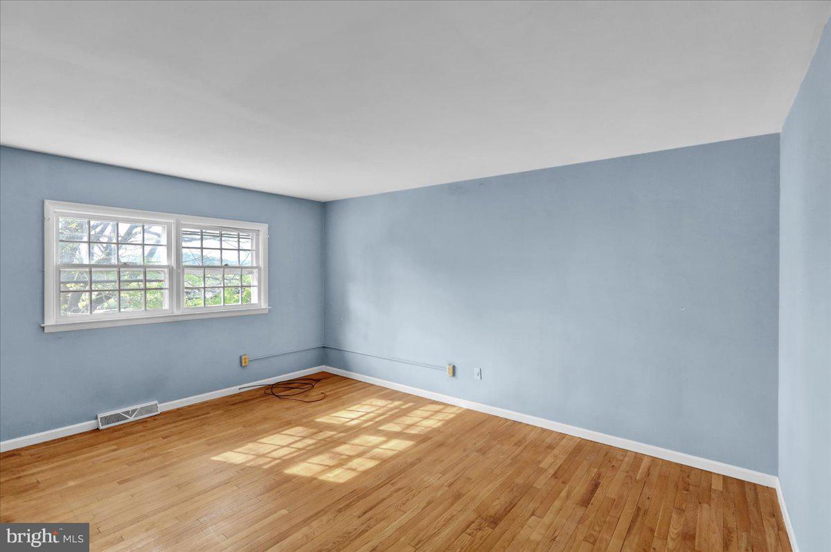 WHITFIELD - Residential