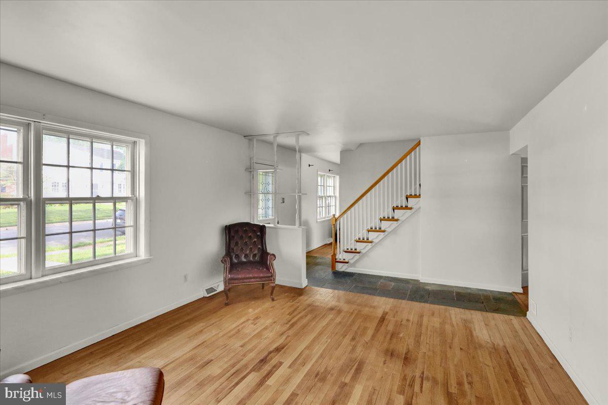 WHITFIELD - Residential