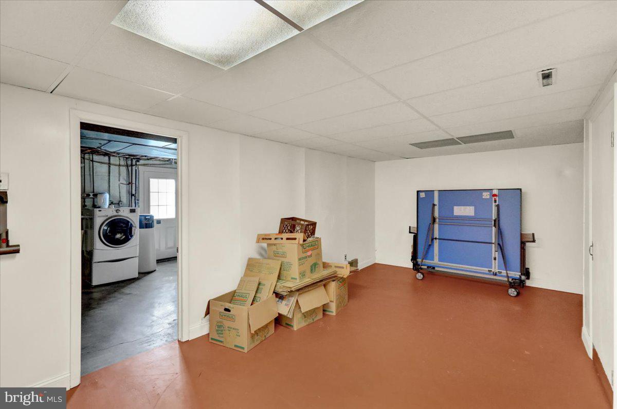 WHITFIELD - Residential