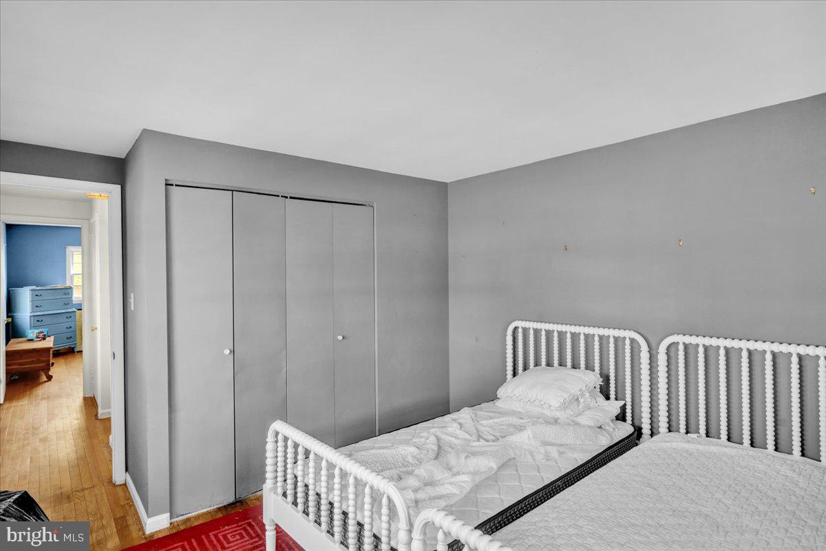 WHITFIELD - Residential