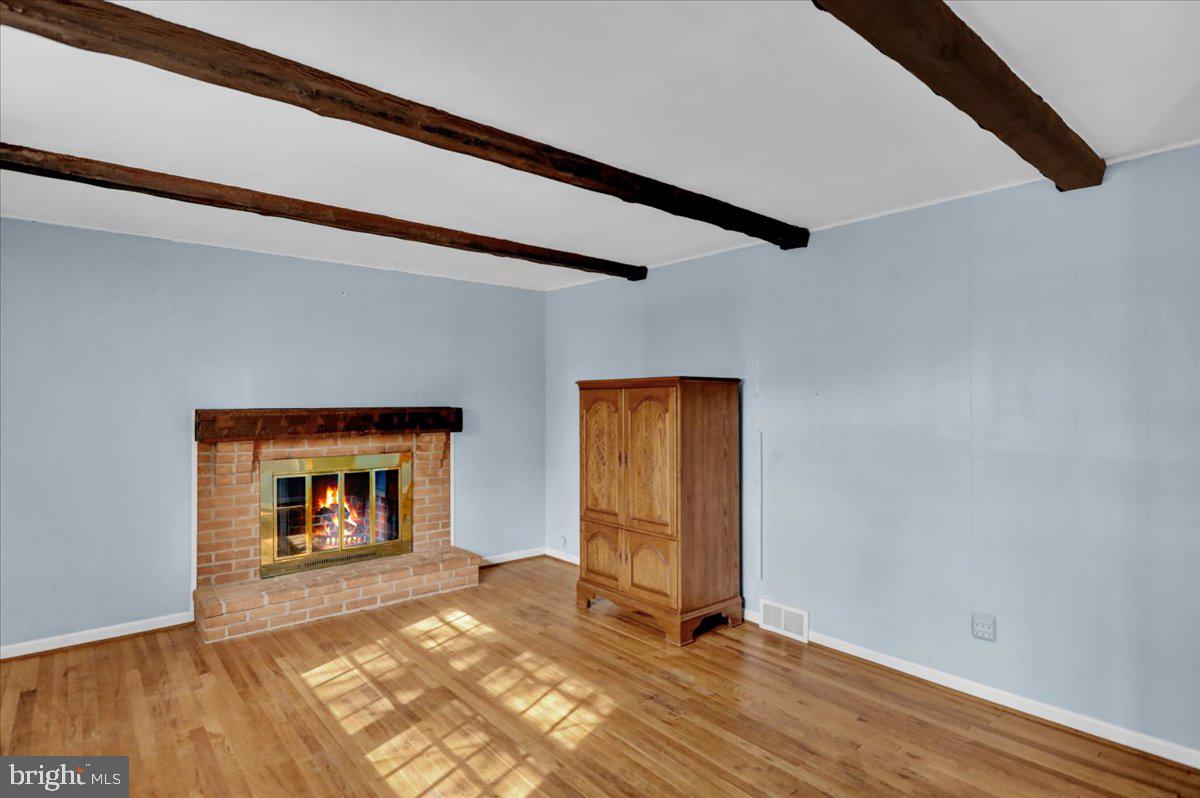 WHITFIELD - Residential